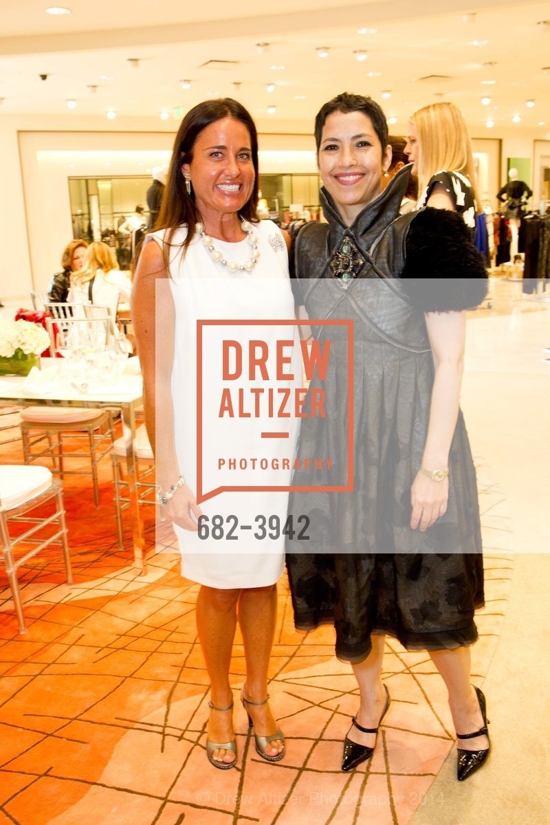 Natalia Urrutia, NEIMAN MARCUS & VANITY FAIR Art of Fashion, US, September 17th, 2014, Photo #682-3942 Natalia Urrutia, Photo #682-3942
