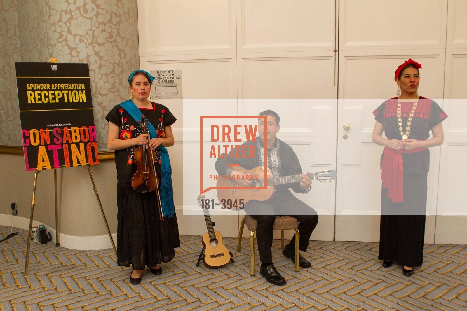 Performer, LATINO COMMUNITY FOUNDATION'S 9th Annual Gala - Celebrating Philanthropy on Sabor Latino, US, April 30th, 2014, Photo #181-3945 Performer, Photo #181-3945