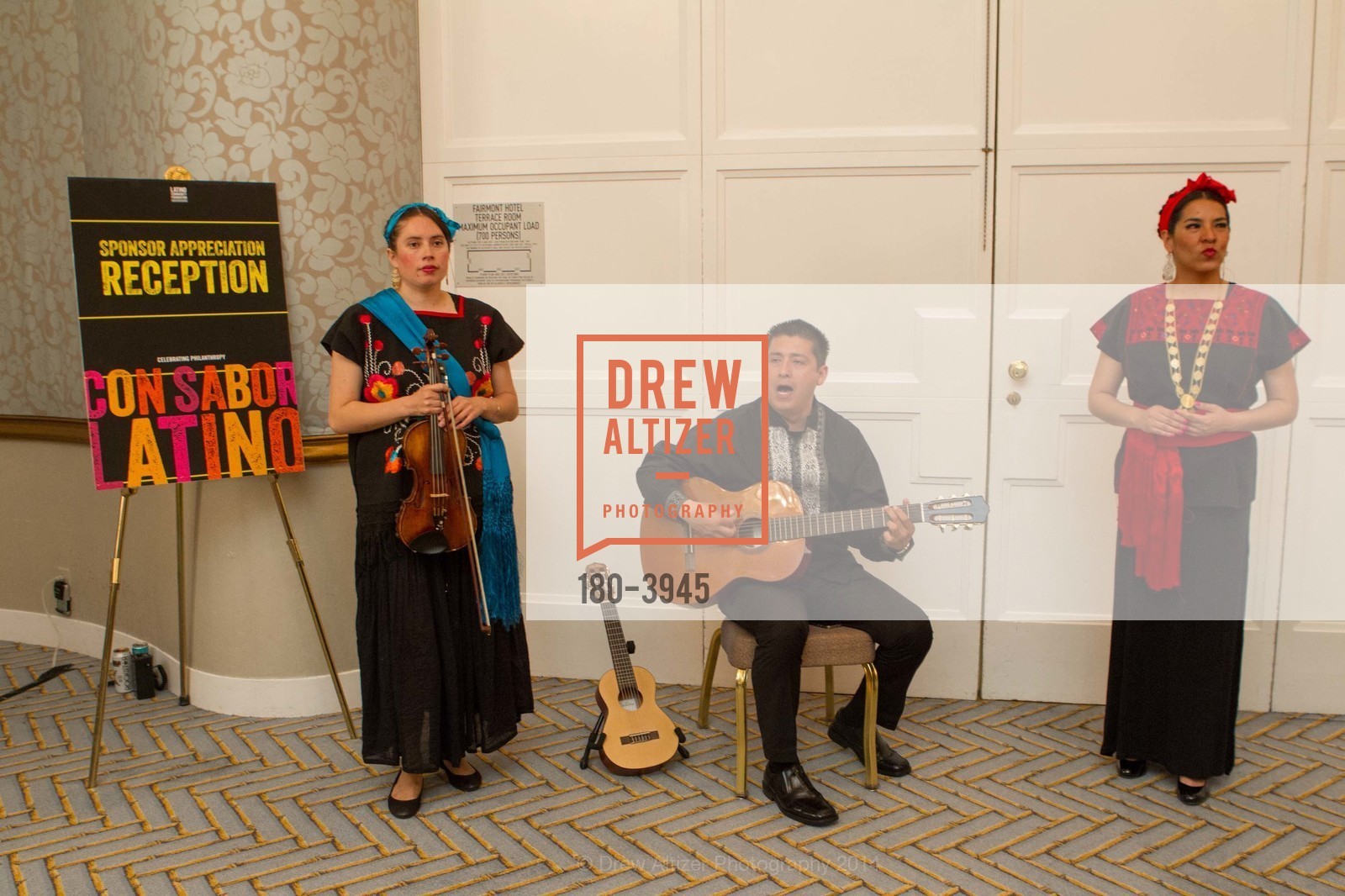 Performer, LATINO COMMUNITY FOUNDATION'S 9th Annual Gala - Celebrating Philanthropy on Sabor Latino, US, April 30th, 2014, Photo #180-3945 Performer, Photo #180-3945