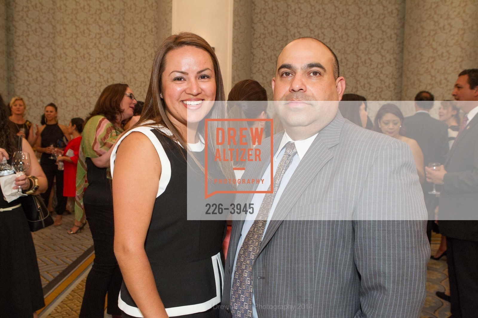 Jenny Baltovano, Alex Solorzano, LATINO COMMUNITY FOUNDATION'S 9th Annual Gala - Celebrating Philanthropy on Sabor Latino, US, April 30th, 2014, Photo #226-3945 Jenny Baltovano, Alex Solorzano, Photo #226-3945