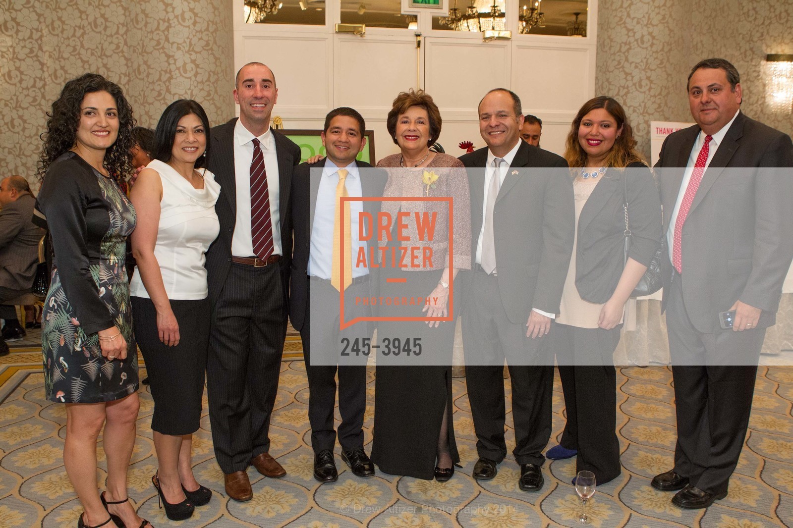 Sandra Kazee, GeraldineNueva, Roberto Leao, David Shreni, Aida Alvarez, Vidal Graupera, Ivan Zapien, LATINO COMMUNITY FOUNDATION'S 9th Annual Gala - Celebrating Philanthropy on Sabor Latino, US, April 30th, 2014, Photo #245-3945 Sandra Kazee, GeraldineNueva, Roberto Leao, David Shreni, Aida Alvarez, Vidal Graupera, Ivan Zapien, Photo #245-3945