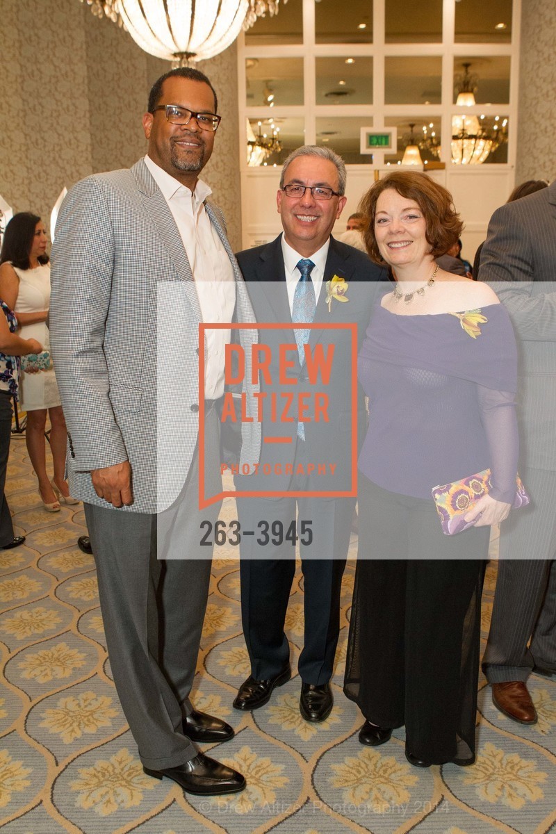 Fred Blackwell, Luis Herrera, Monica Pressley, LATINO COMMUNITY FOUNDATION'S 9th Annual Gala - Celebrating Philanthropy on Sabor Latino, US, April 30th, 2014, Photo #263-3945 Fred Blackwell, Luis Herrera, Monica Pressley, Photo #263-3945