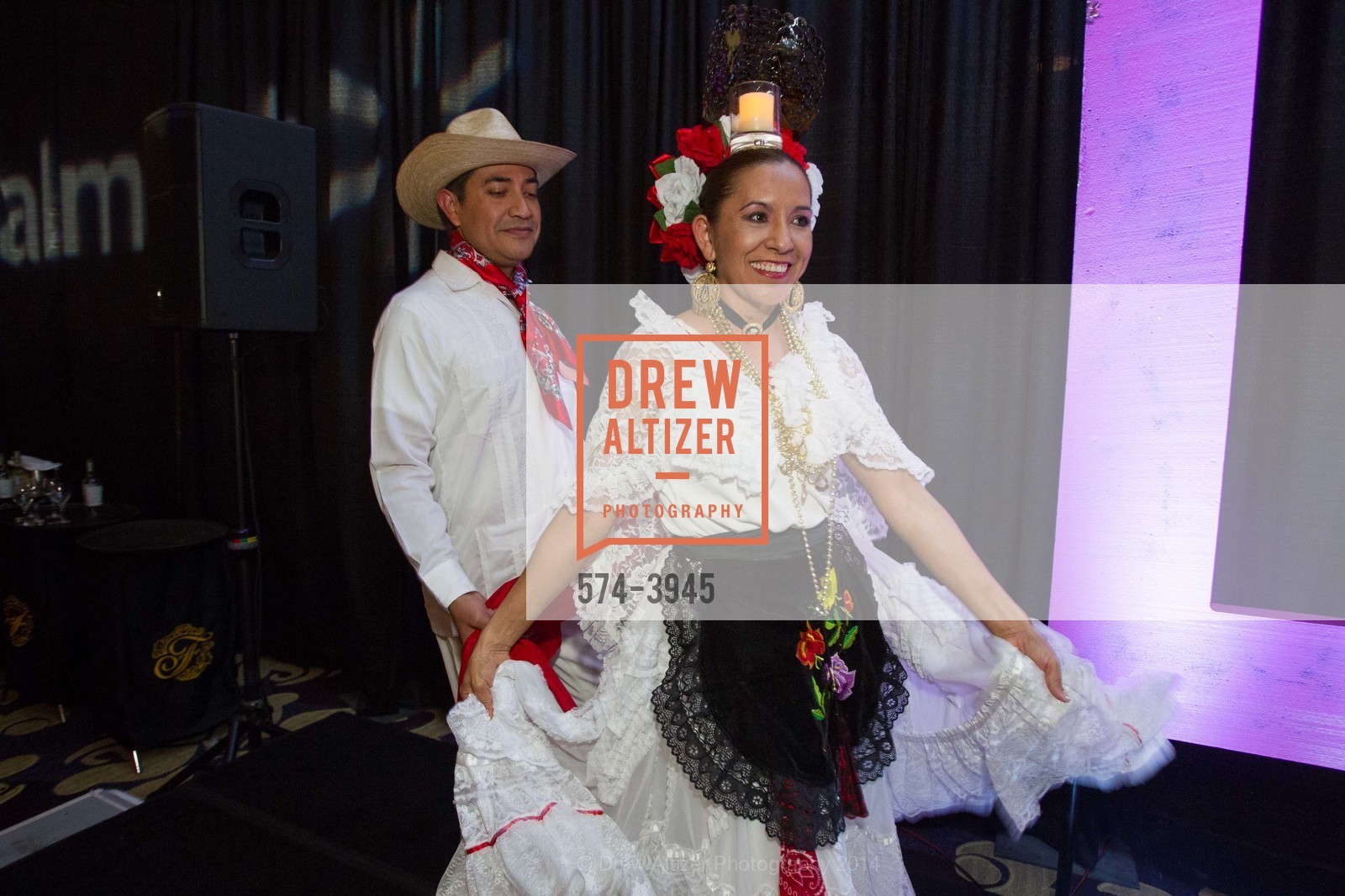 Performance, LATINO COMMUNITY FOUNDATION'S 9th Annual Gala - Celebrating Philanthropy on Sabor Latino, US, April 30th, 2014, Photo #574-3945 Performance, Photo #574-3945
