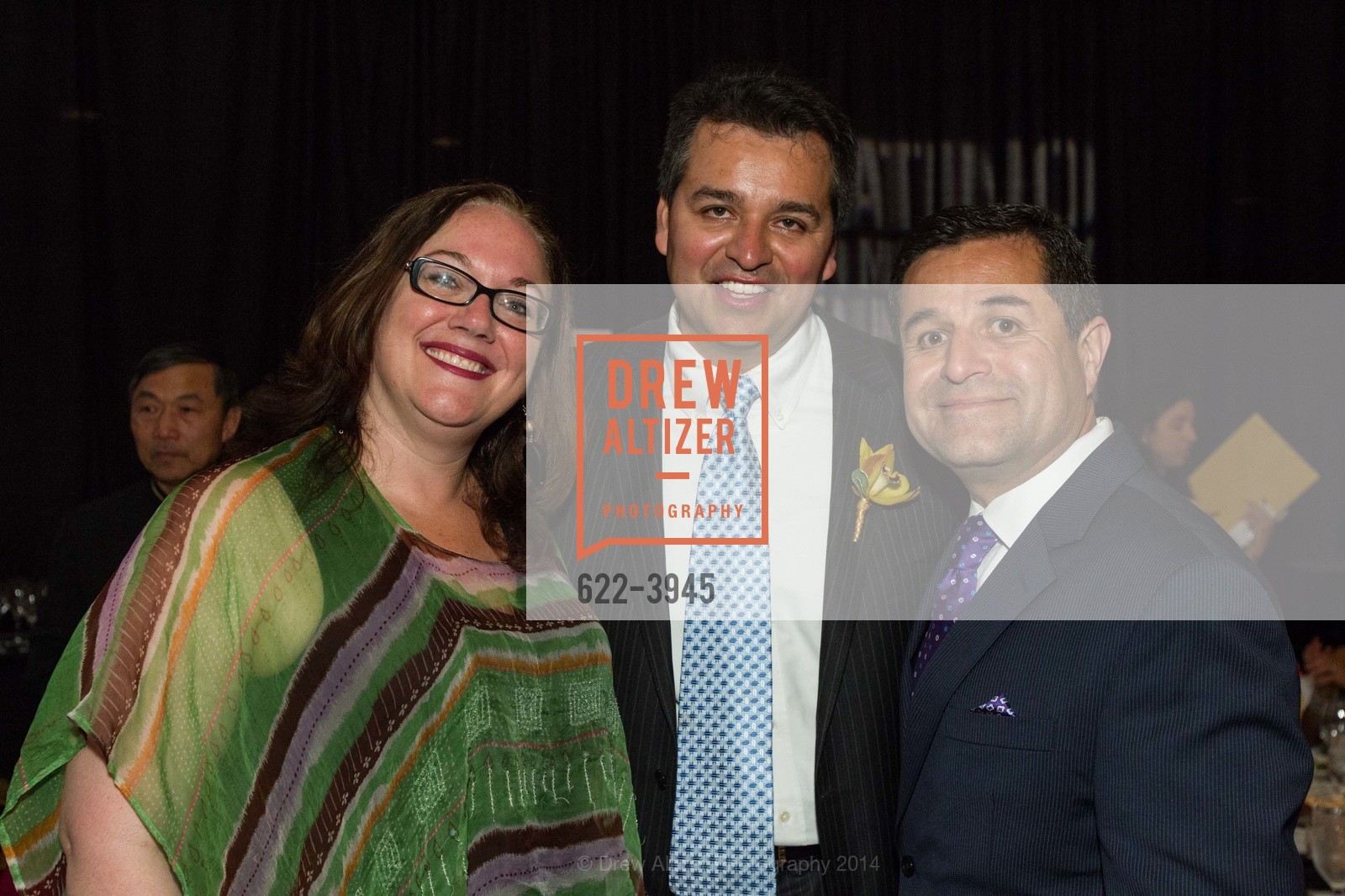 Julie Castro Abrams, Arnoldo Avalos, Angel Chavez, LATINO COMMUNITY FOUNDATION'S 9th Annual Gala - Celebrating Philanthropy on Sabor Latino, US, April 30th, 2014, Photo #622-3945 Julie Castro Abrams, Arnoldo Avalos, Angel Chavez, Photo #622-3945