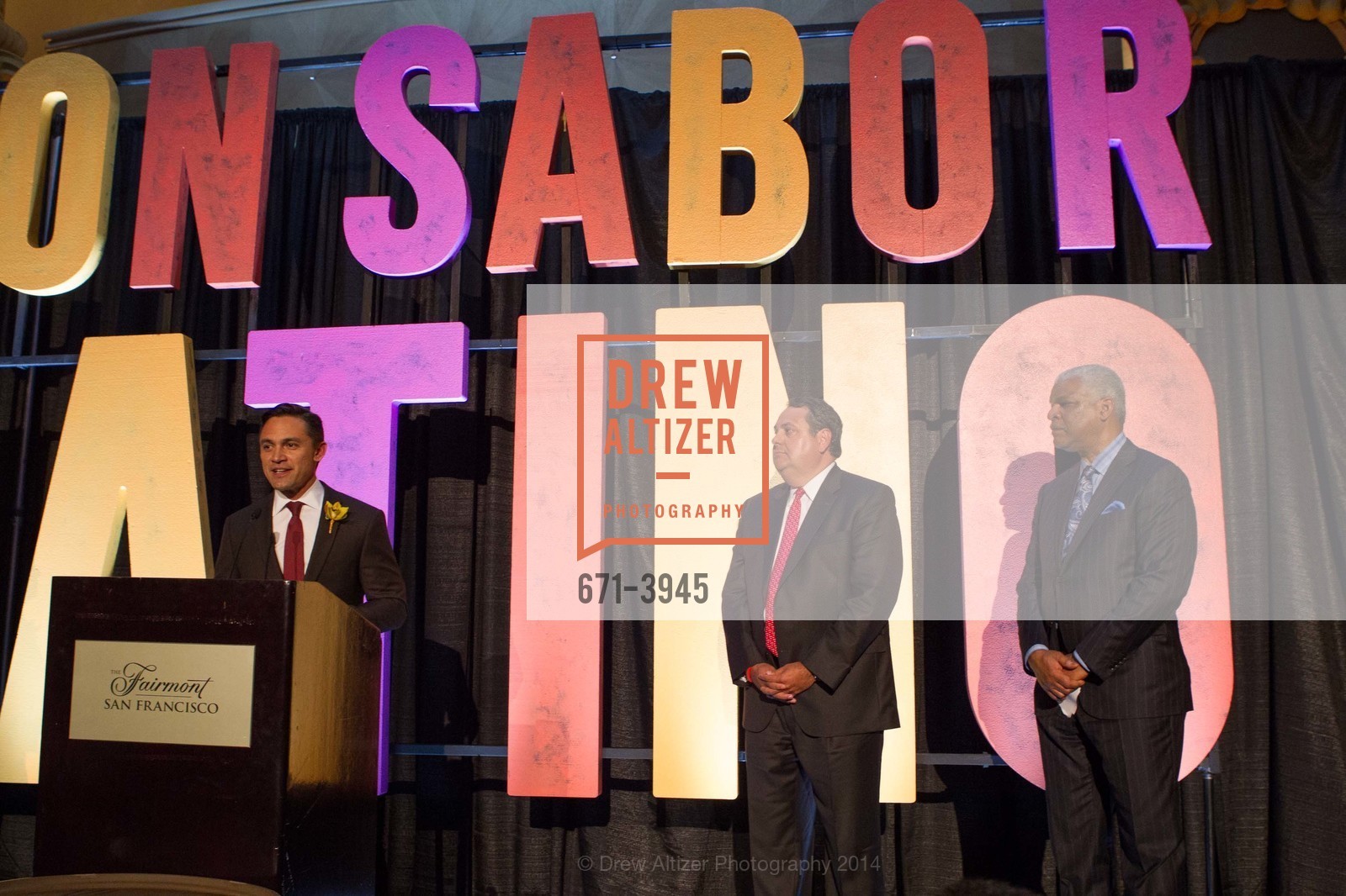 Ezra Garrett, Ivan Zapien, Julius Robinson, LATINO COMMUNITY FOUNDATION'S 9th Annual Gala - Celebrating Philanthropy on Sabor Latino, US, April 30th, 2014, Photo #671-3945 Ezra Garrett, Ivan Zapien, Julius Robinson, Photo #671-3945