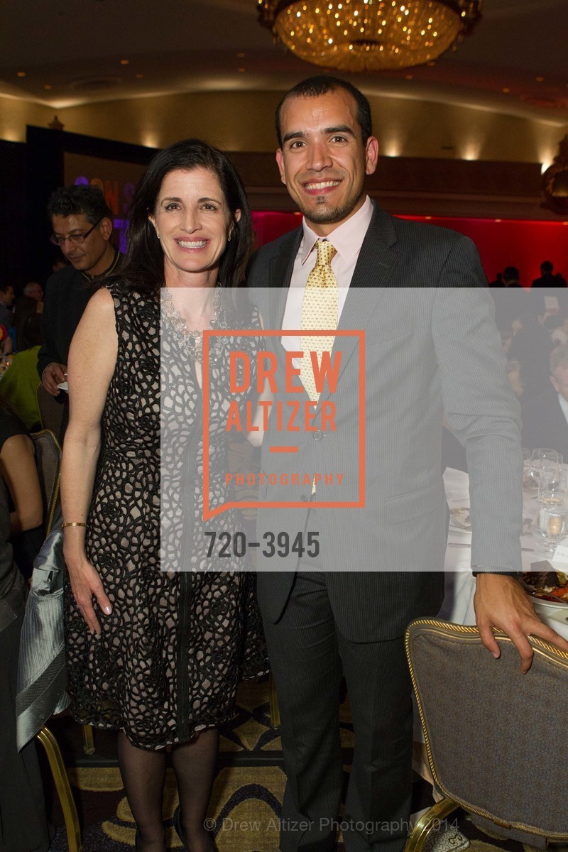 Kelly Stuckelberg, Hector Mojica, Photo #720-3945
