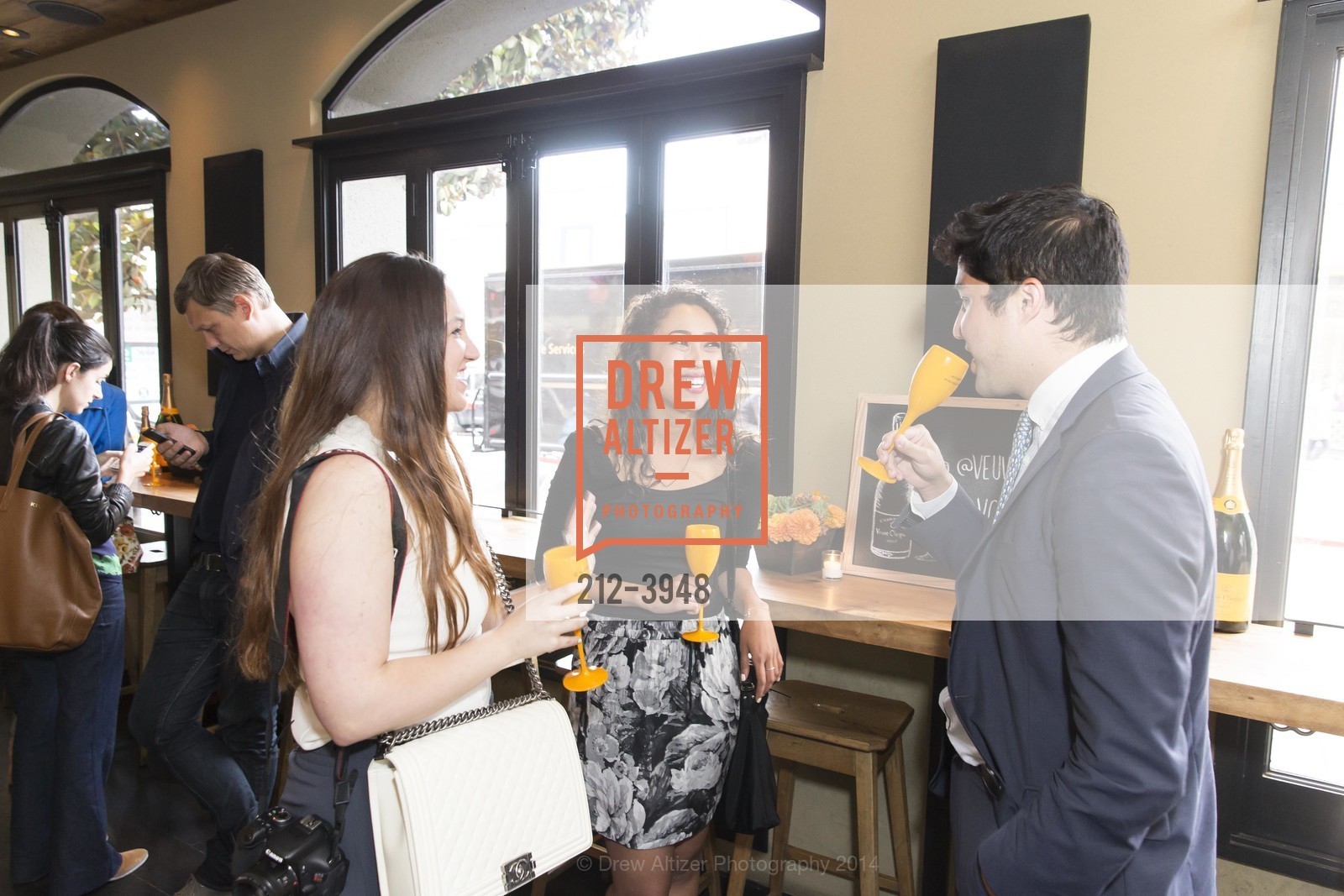 VEUVE CLICQUOTE Tasting Dinner, US, August 19th, 2014, Photo #212-3948 Photo #212-3948