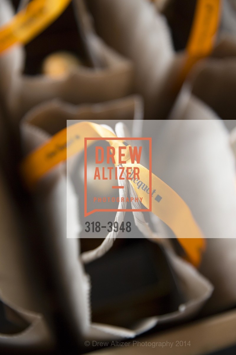 VEUVE CLICQUOTE Tasting Dinner, US, August 19th, 2014, Photo #318-3948 Photo #318-3948