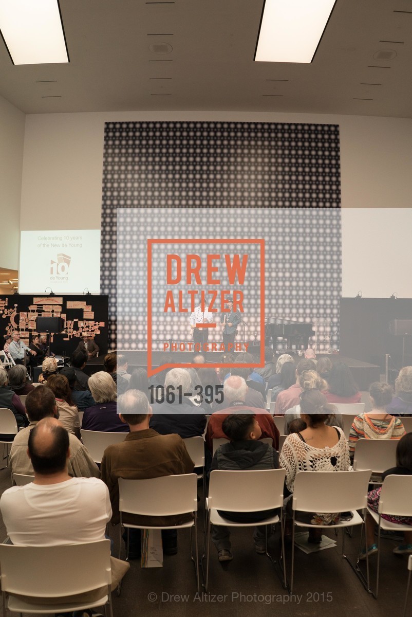 Performance, 10th Anniversary of the new de Young: Community Day, de Young Museum. de Young Museum, October 17th, 2015, Photo #1061-395 Performance, Photo #1061-395