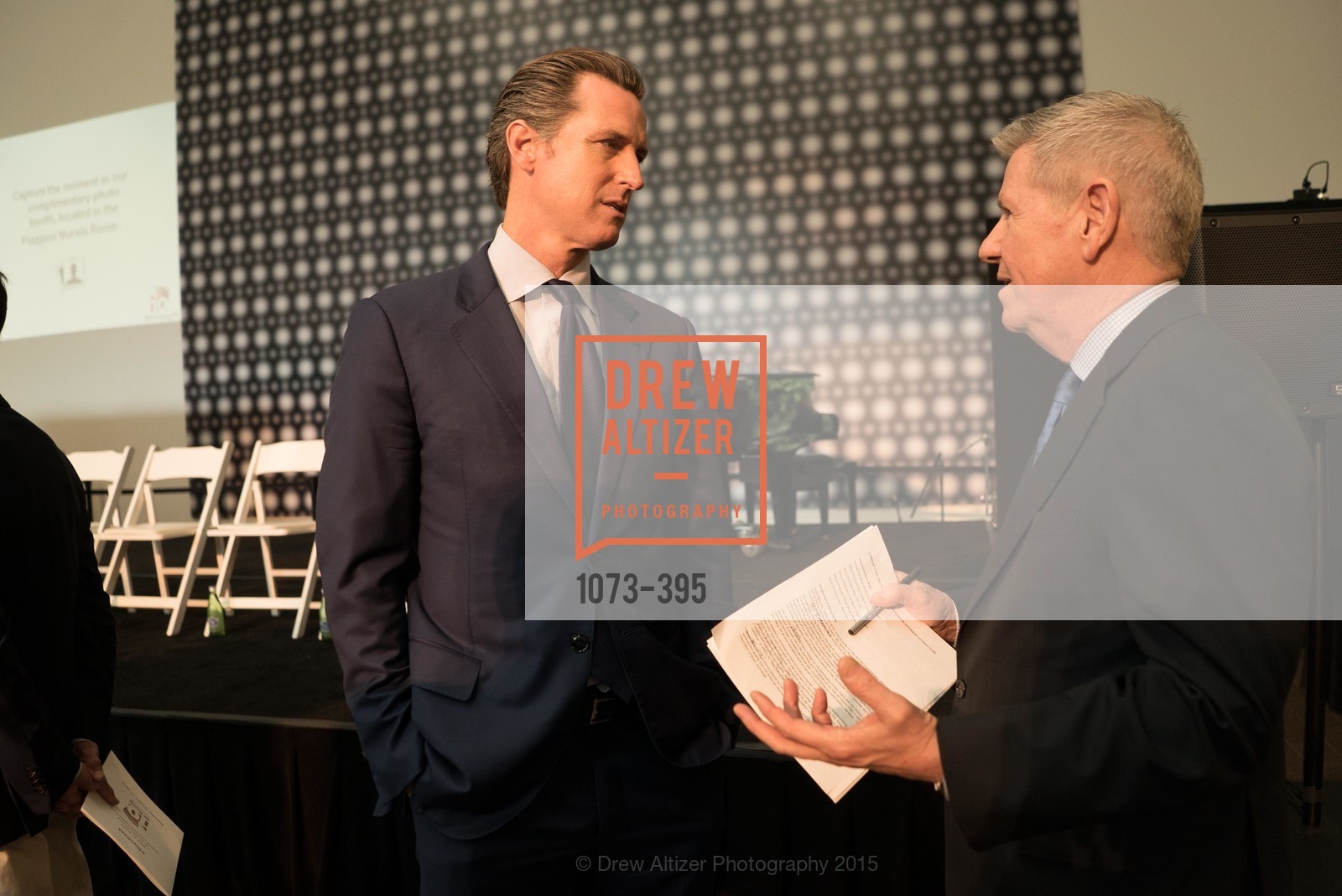Gavin Newsom, Richard Benefield, 10th Anniversary of the new de Young: Community Day, de Young Museum, October 17th, 2015,Drew Altizer, Drew Altizer Photography, full-service event agency, private events, San Francisco photographer, photographer California