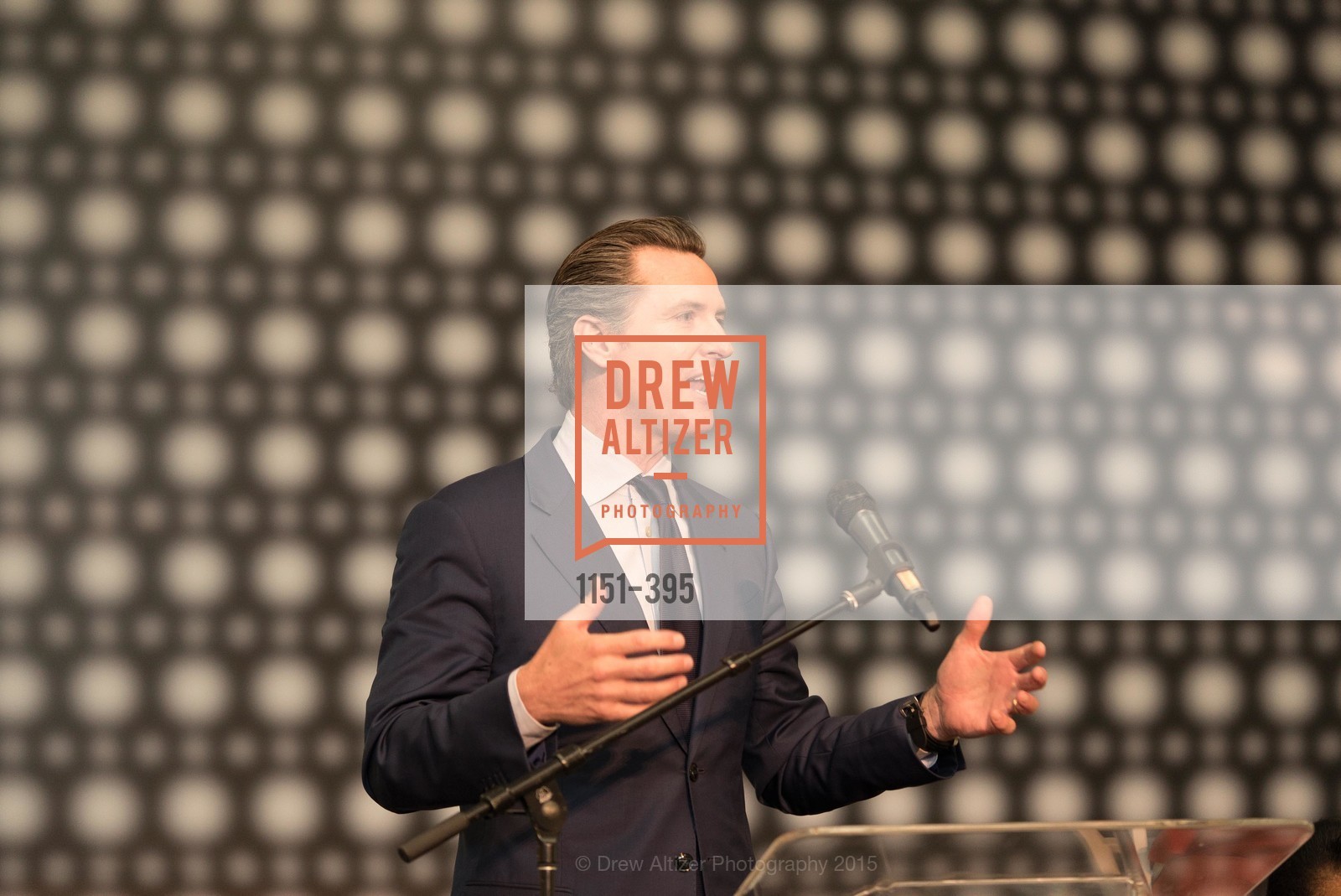 Gavin Newsom, 10th Anniversary of the new de Young: Community Day, de Young Museum, October 17th, 2015,Drew Altizer, Drew Altizer Photography, full-service agency, private events, San Francisco photographer, photographer california