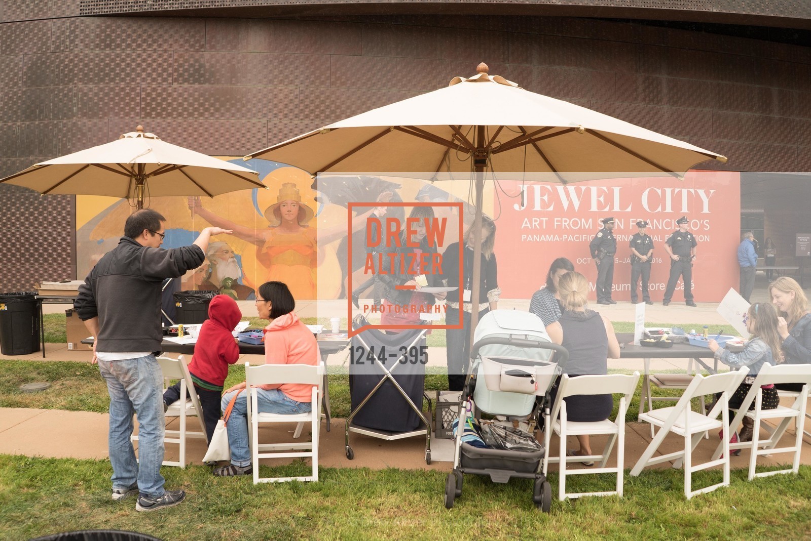 Atmosphere, 10th Anniversary of the new de Young: Community Day, de Young Museum, October 17th, 2015,Drew Altizer, Drew Altizer Photography, full-service agency, private events, San Francisco photographer, photographer california
