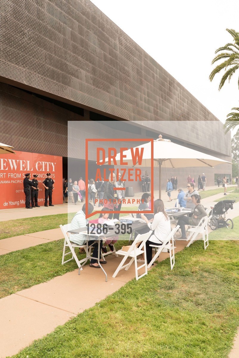 Atmosphere, 10th Anniversary of the new de Young: Community Day, de Young Museum, October 17th, 2015,Drew Altizer, Drew Altizer Photography, full-service event agency, private events, San Francisco photographer, photographer California