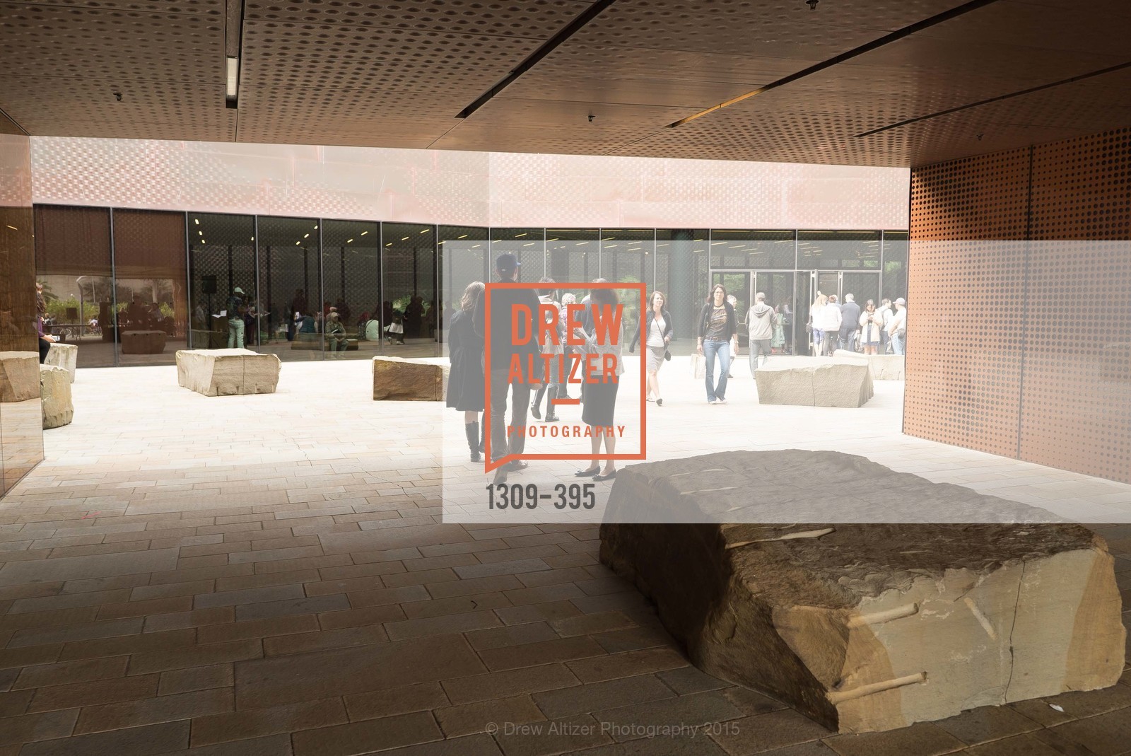 Atmosphere, 10th Anniversary of the new de Young: Community Day, de Young Museum, October 17th, 2015,Drew Altizer, Drew Altizer Photography, full-service agency, private events, San Francisco photographer, photographer california