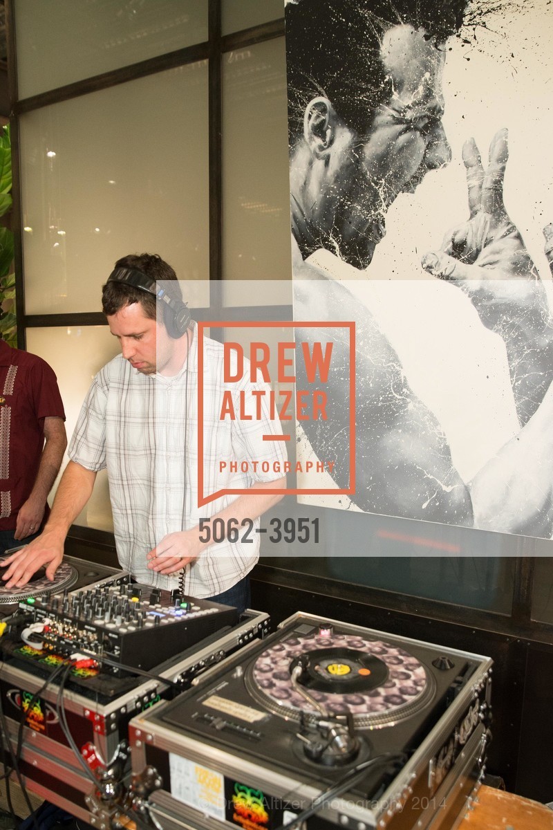 Dj, LUXE INTERIORS + DESIGN MAGAZINE, San Francisco, Launch Party, US, June 25th, 2014, Photo #5062-3951 Dj, Photo #5062-3951