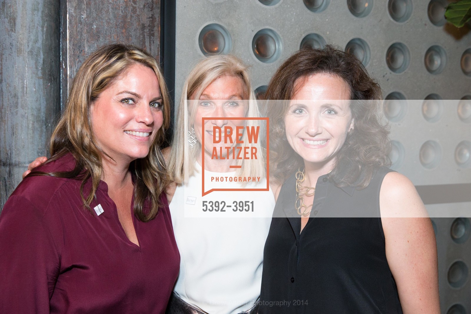 Carolyn Menning, Lisa Lovely, Photo #5392-3951