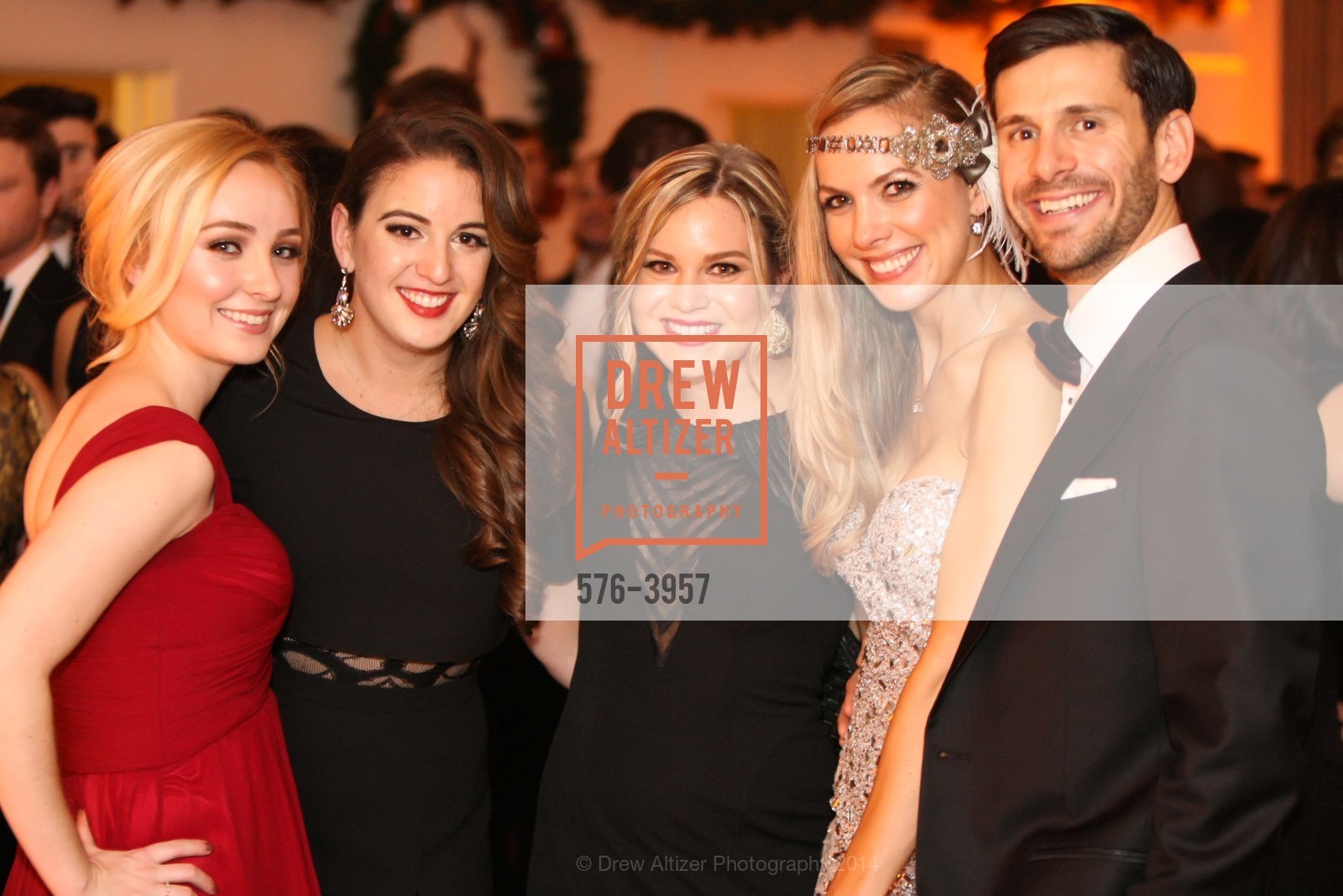 Morgan Barnes, Libby Freeman, Michelle Bertino, SPINSTERS OF SAN FRANCISCO Holiday Ball, US, December 14th, 2014, Photo #576-3957 Morgan Barnes, Libby Freeman, Michelle Bertino, Photo #576-3957