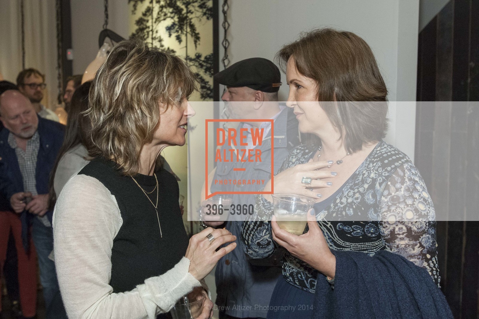 Nancy Callan, Claudia Juestel, Photo #396-3960