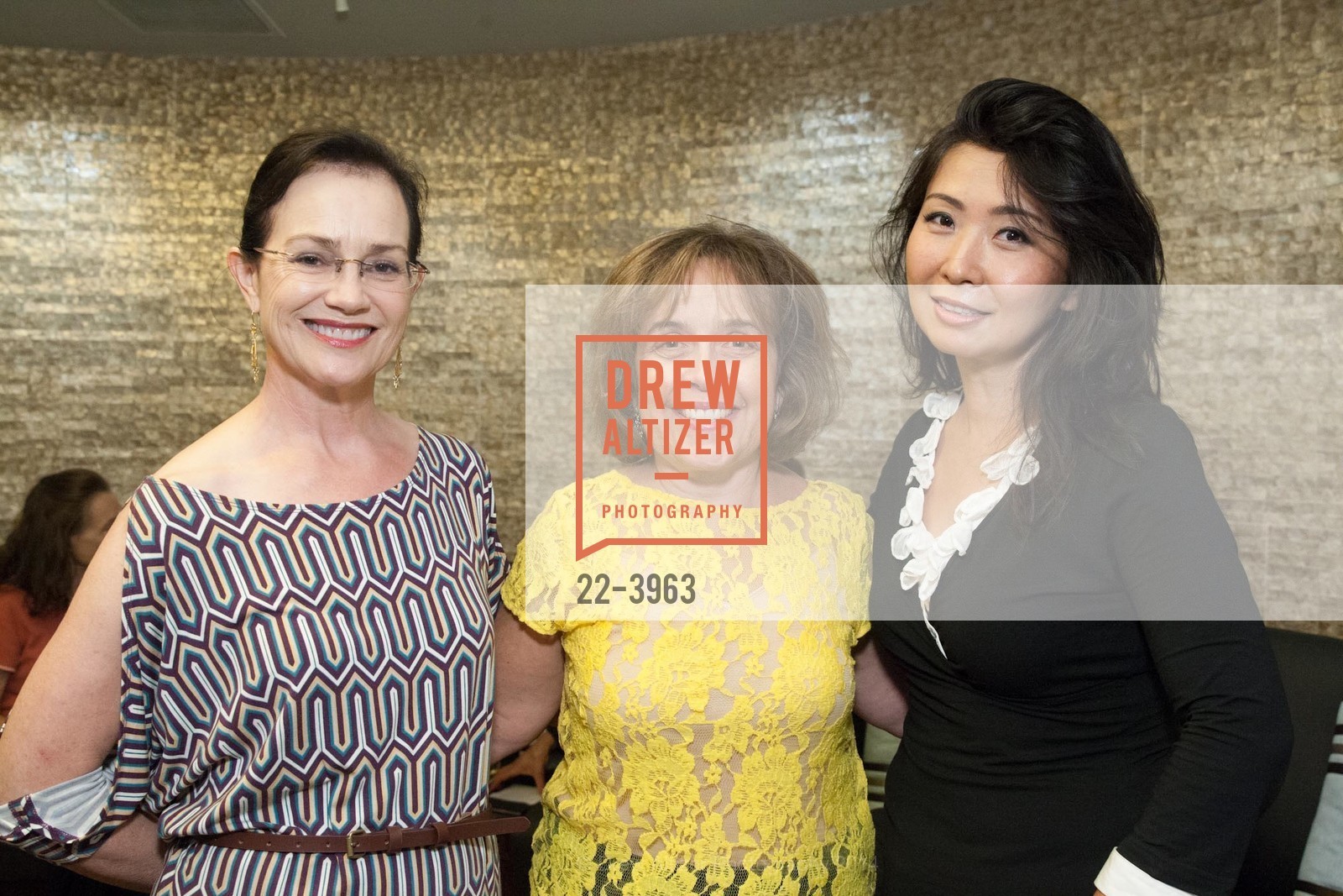 V'Anne Singleton, Leslie Karren, Wen-Wen Zhao, Photo #22-3963