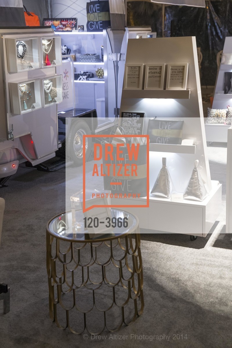 Atmosphere, FOR GOODNESS SAKE Sneak Peek, US, November 19th, 2014, Photo #120-3966 Atmosphere, Photo #120-3966