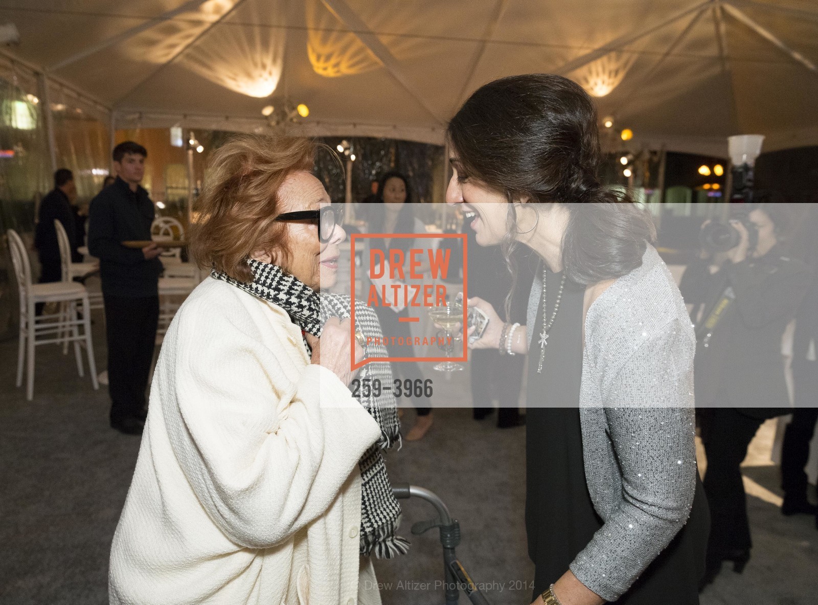 Ellen Newman, Pam Baer, FOR GOODNESS SAKE Sneak Peek, US, November 19th, 2014, Photo #259-3966 Ellen Newman, Pam Baer, Photo #259-3966