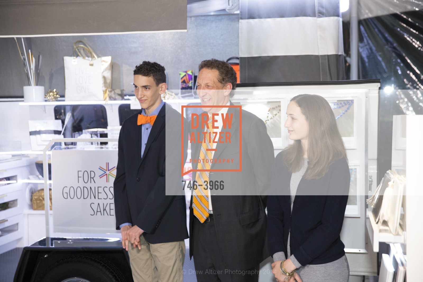 Zack Baer, Larry Baer, Alana Baer, FOR GOODNESS SAKE Sneak Peek, US, November 19th, 2014, Photo #746-3966 Zack Baer, Larry Baer, Alana Baer, Photo #746-3966