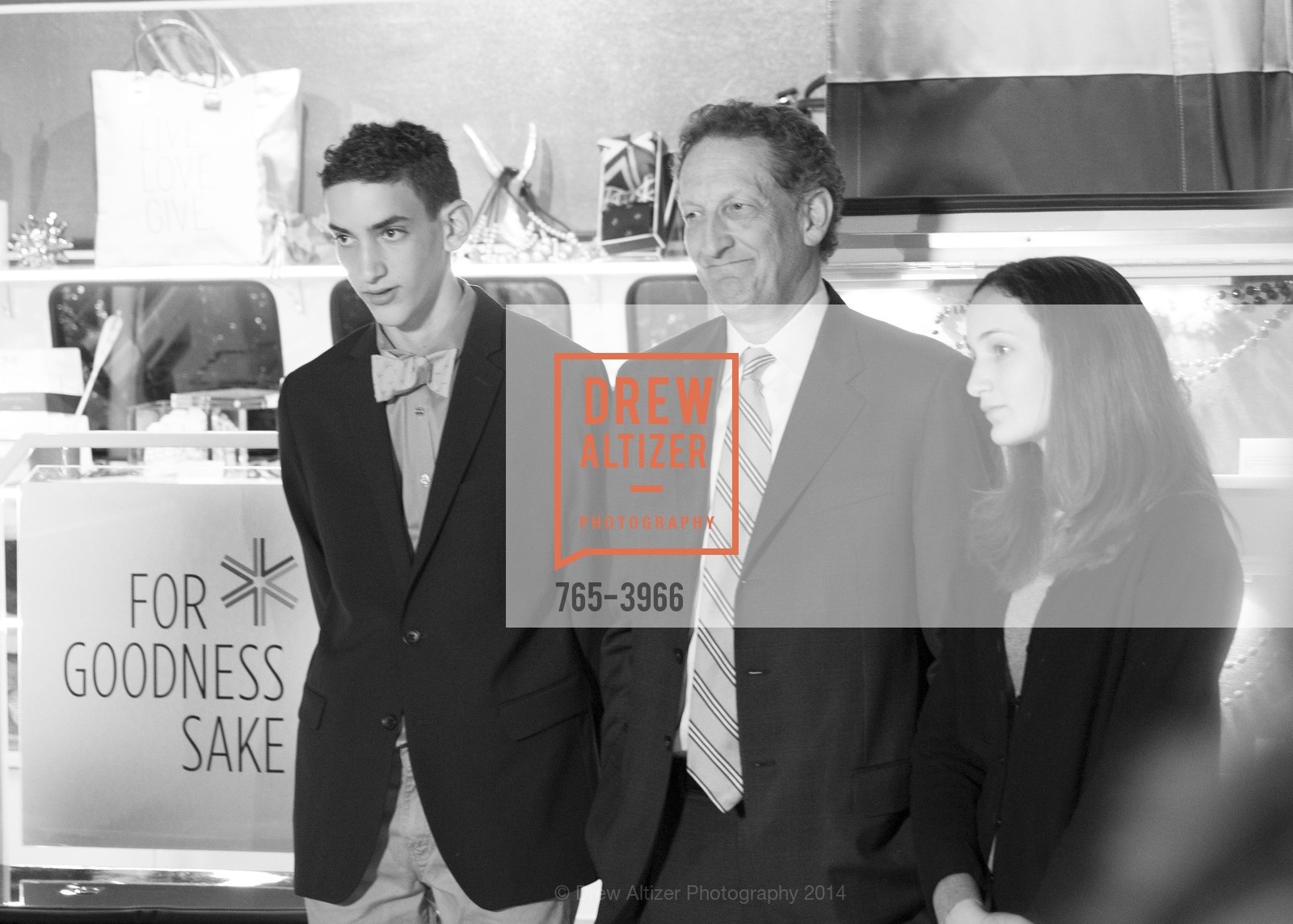 Zack Baer, Larry Baer, Alana Baer, FOR GOODNESS SAKE Sneak Peek, US, November 19th, 2014, Photo #765-3966 Zack Baer, Larry Baer, Alana Baer, Photo #765-3966