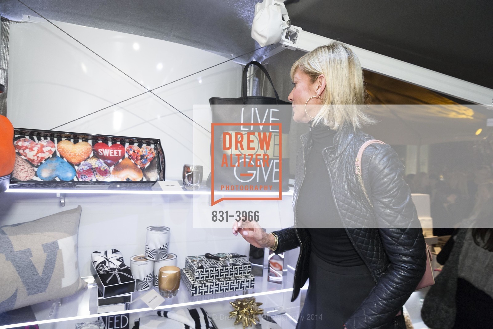 Janet Reilly, FOR GOODNESS SAKE Sneak Peek, US, November 19th, 2014, Photo #831-3966 Janet Reilly, Photo #831-3966