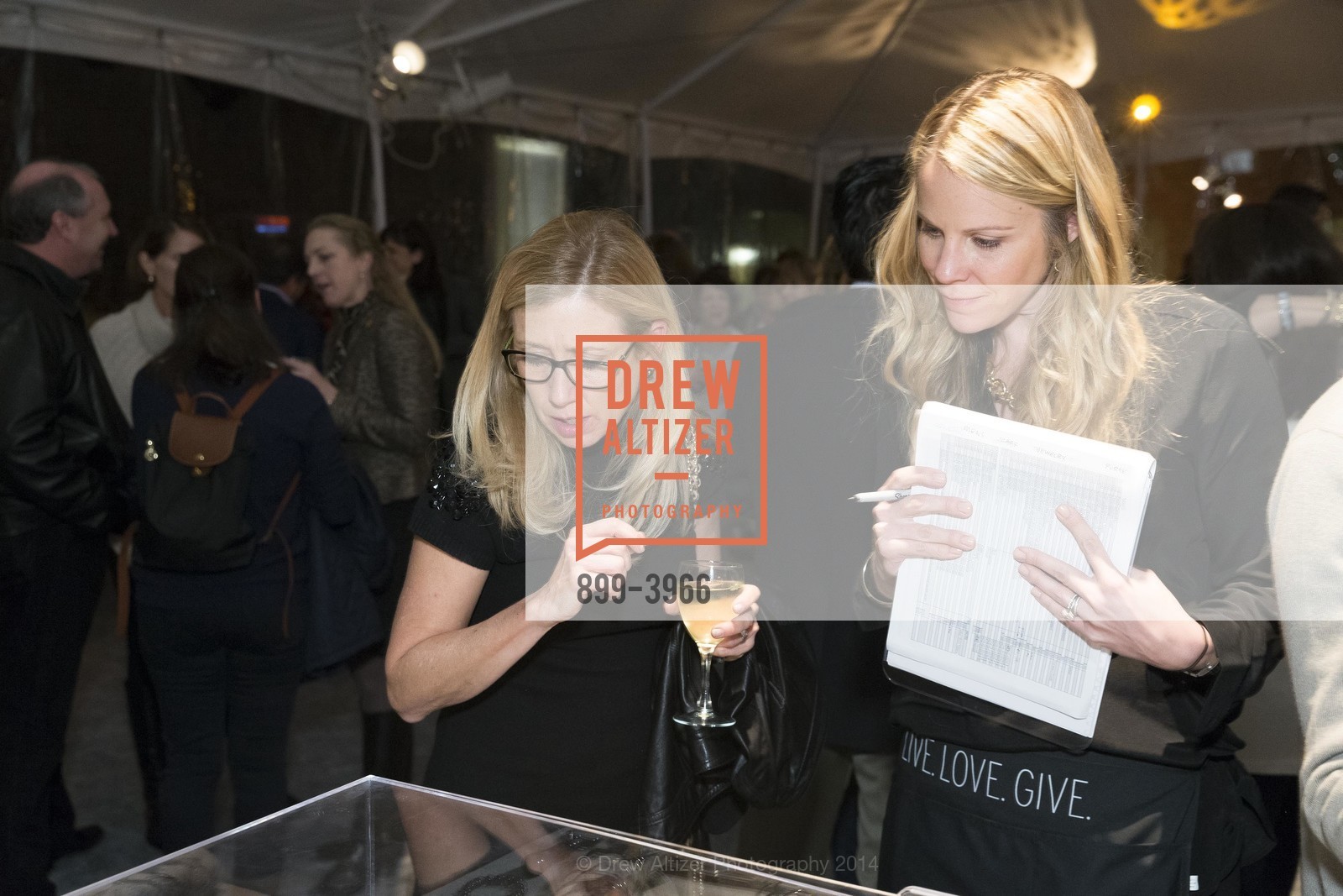 FOR GOODNESS SAKE Sneak Peek, US, November 19th, 2014, Photo #899-3966 Photo #899-3966