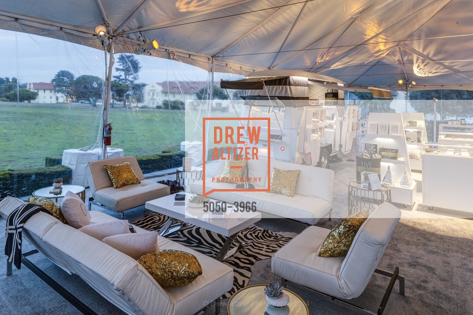 Atmosphere, FOR GOODNESS SAKE Sneak Peek, US, November 19th, 2014, Photo #5050-3966 Atmosphere, Photo #5050-3966