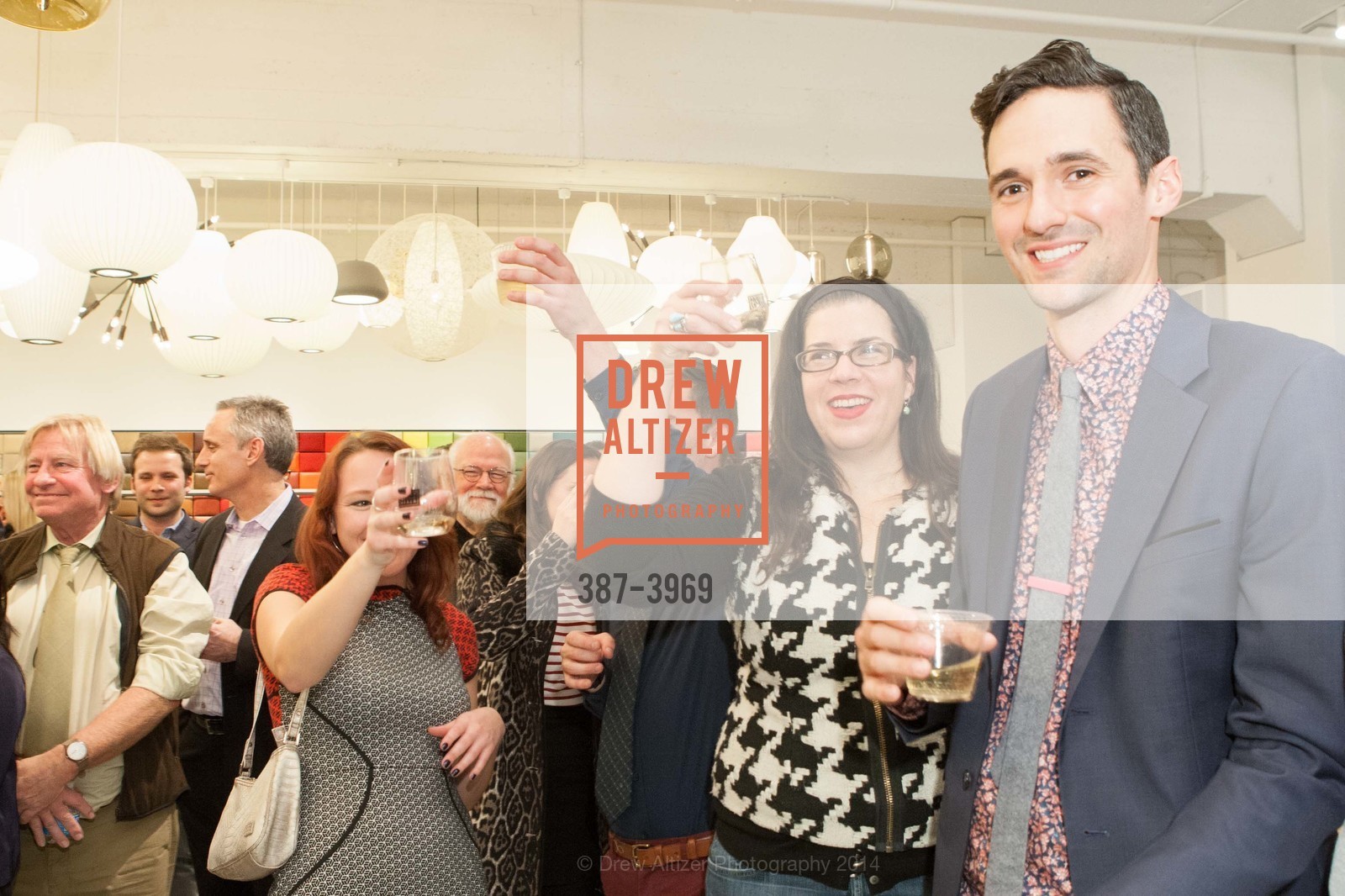 Reva Jones, Tommy Vollmer, DESIGN WITHIN REACH Studio Opening Party, US, January 21st, 2014, Photo #387-3969 Reva Jones, Tommy Vollmer, Photo #387-3969
