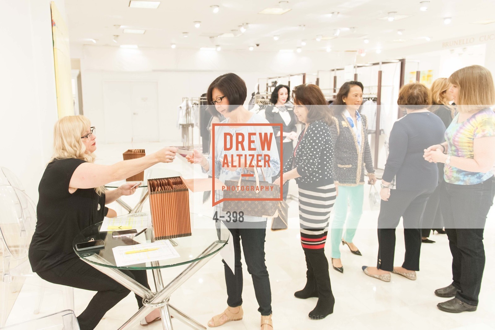 Atmosphere, Project Beauty at Neiman Marcus Palo Alto, Neiman Marcus, October 16th, 2015,Drew Altizer, Drew Altizer Photography, full-service event agency, private events, San Francisco photographer, photographer California