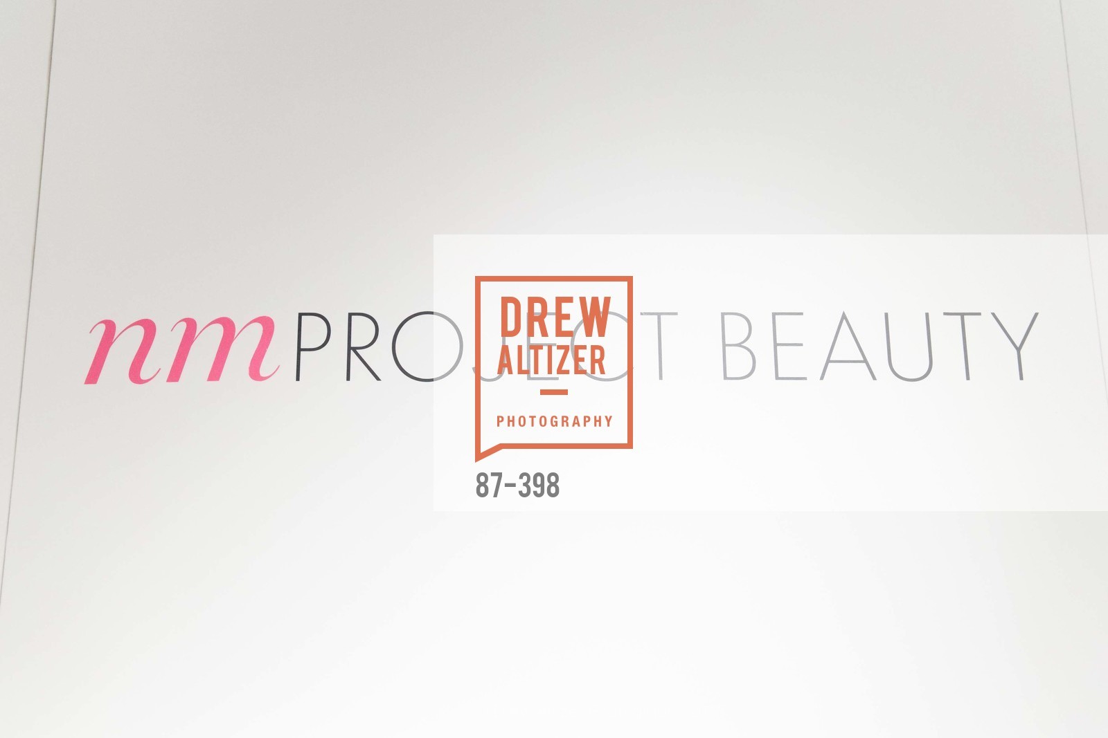 Atmosphere, Project Beauty at Neiman Marcus Palo Alto, Neiman Marcus, October 16th, 2015,Drew Altizer, Drew Altizer Photography, full-service agency, private events, San Francisco photographer, photographer california