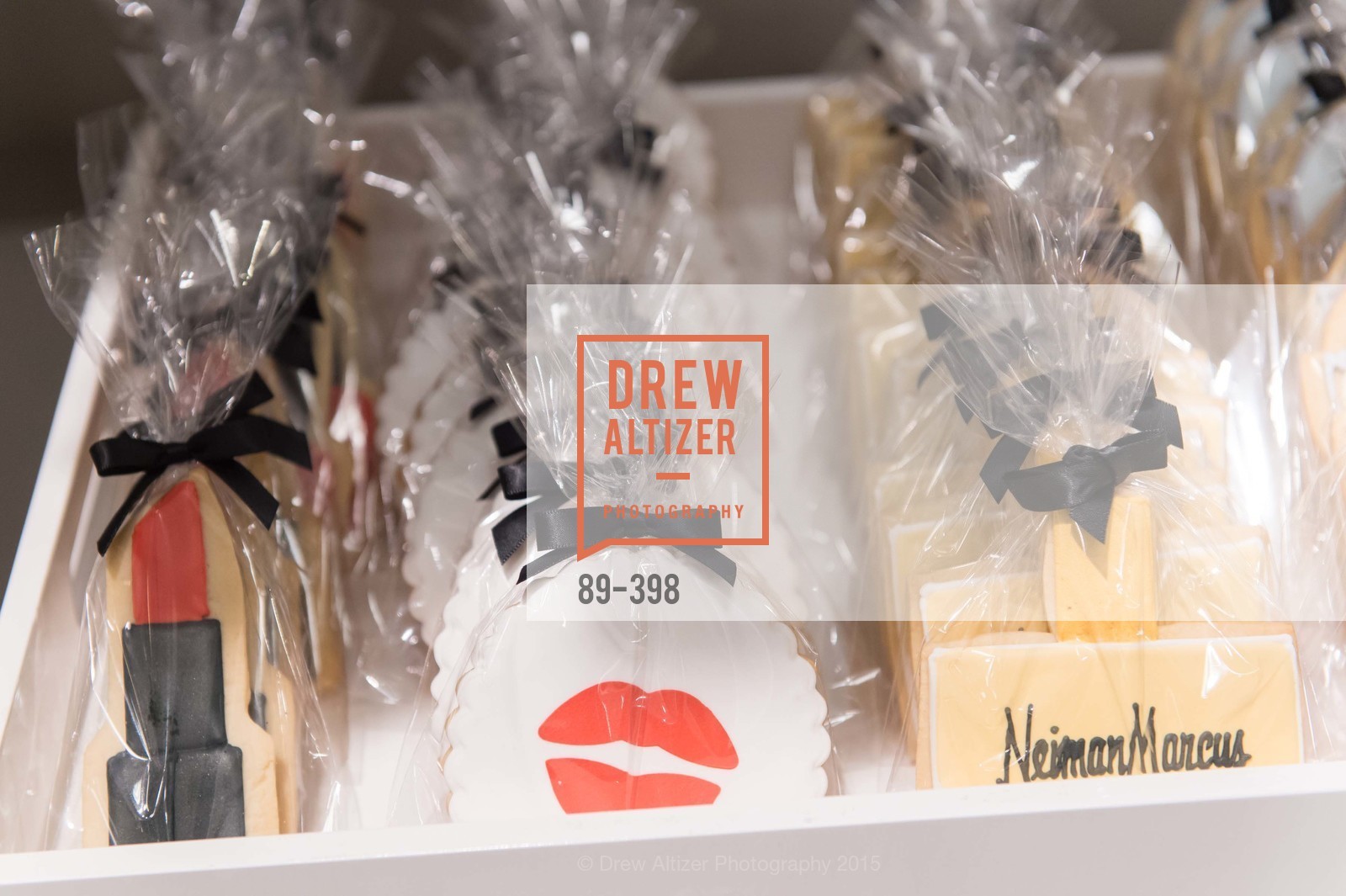 Atmosphere, Project Beauty at Neiman Marcus Palo Alto, Neiman Marcus, October 16th, 2015,Drew Altizer, Drew Altizer Photography, full-service agency, private events, San Francisco photographer, photographer california