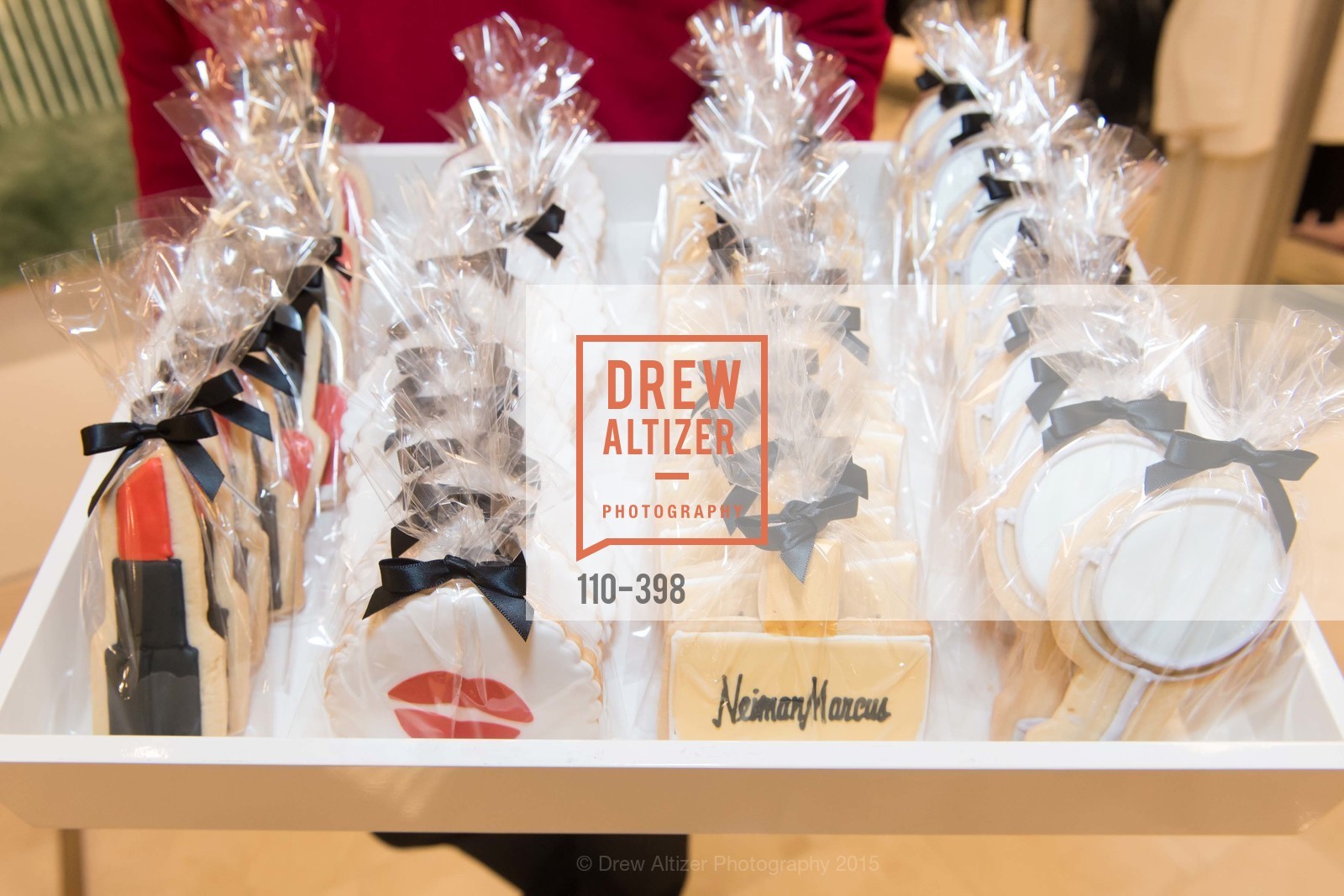 Atmosphere, Project Beauty at Neiman Marcus Palo Alto, Neiman Marcus, October 16th, 2015,Drew Altizer, Drew Altizer Photography, full-service agency, private events, San Francisco photographer, photographer california