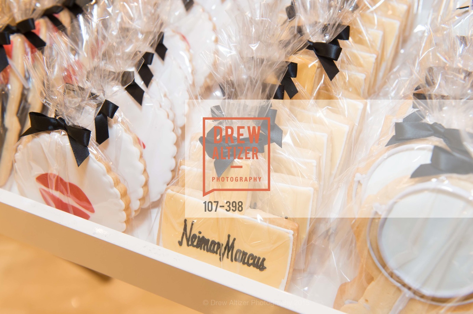 Atmosphere, Project Beauty at Neiman Marcus Palo Alto, Neiman Marcus, October 16th, 2015,Drew Altizer, Drew Altizer Photography, full-service agency, private events, San Francisco photographer, photographer california