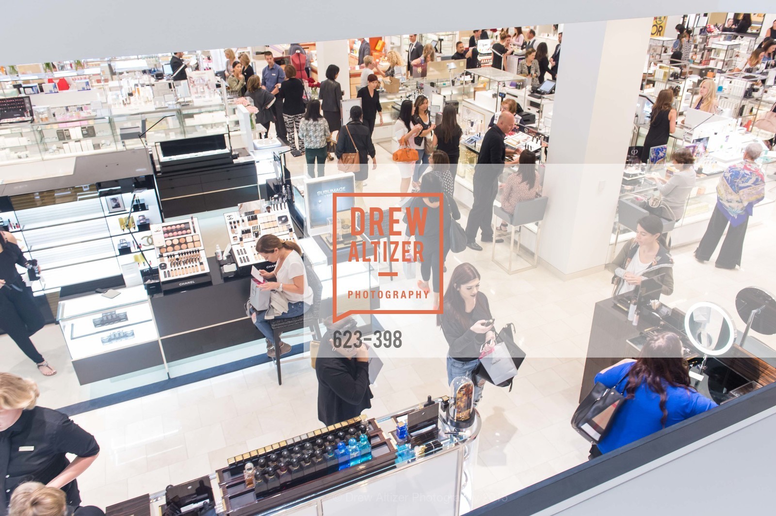 Atmosphere, Project Beauty at Neiman Marcus Palo Alto, Neiman Marcus, October 16th, 2015,Drew Altizer, Drew Altizer Photography, full-service agency, private events, San Francisco photographer, photographer california