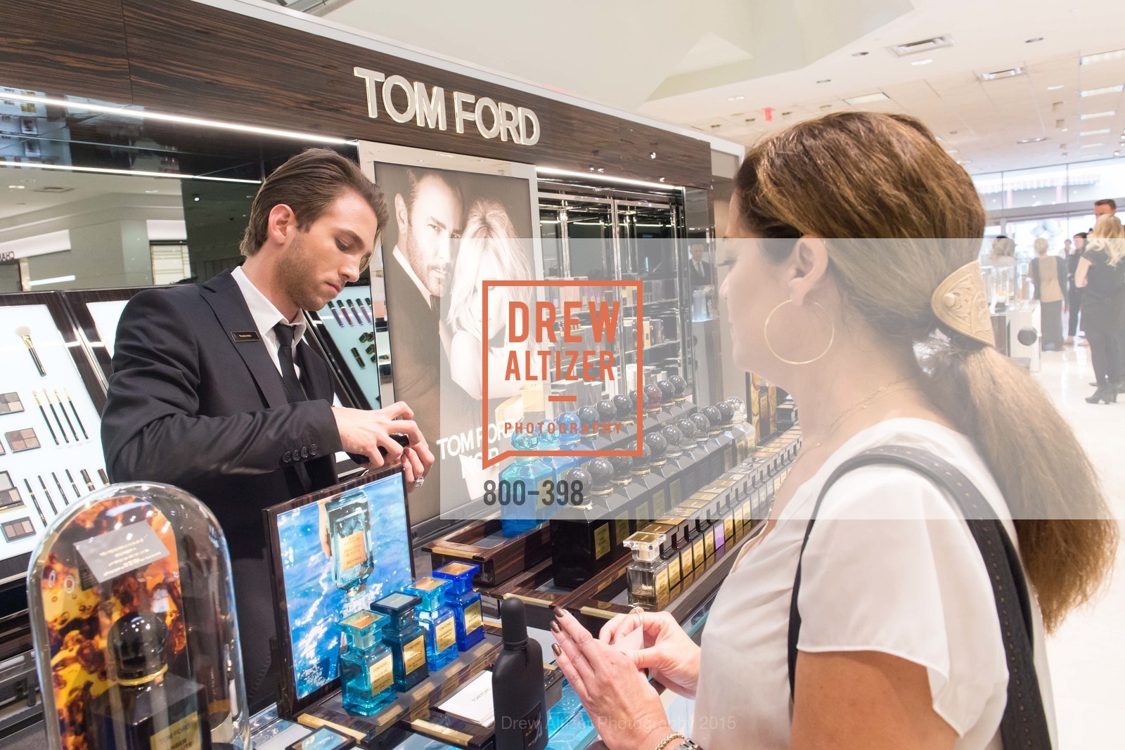 Atmosphere, Project Beauty at Neiman Marcus Palo Alto, Neiman Marcus, October 16th, 2015,Drew Altizer, Drew Altizer Photography, full-service agency, private events, San Francisco photographer, photographer california