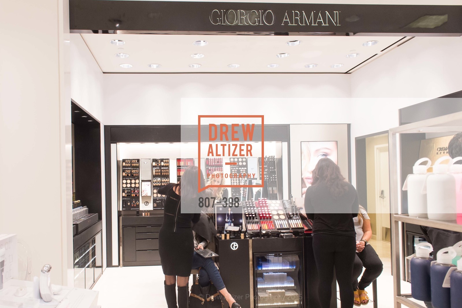 Atmosphere, Project Beauty at Neiman Marcus Palo Alto, Neiman Marcus, October 16th, 2015,Drew Altizer, Drew Altizer Photography, full-service agency, private events, San Francisco photographer, photographer california