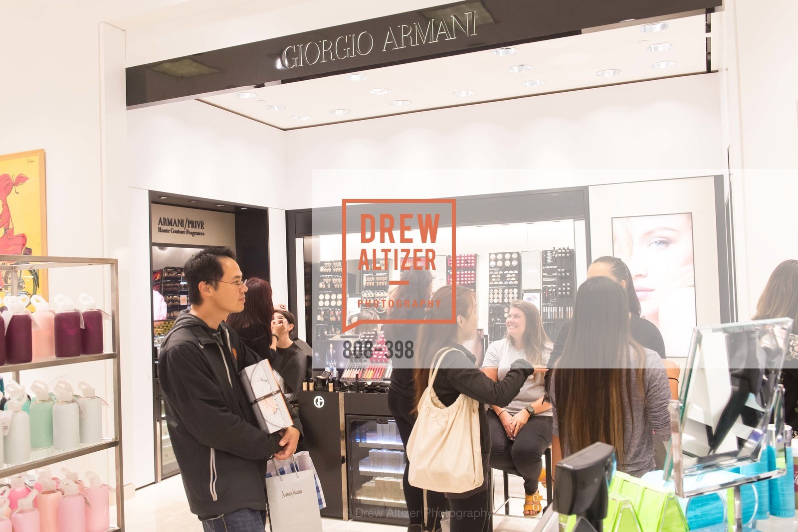 Atmosphere, Project Beauty at Neiman Marcus Palo Alto, Neiman Marcus, October 16th, 2015,Drew Altizer, Drew Altizer Photography, full-service event agency, private events, San Francisco photographer, photographer California