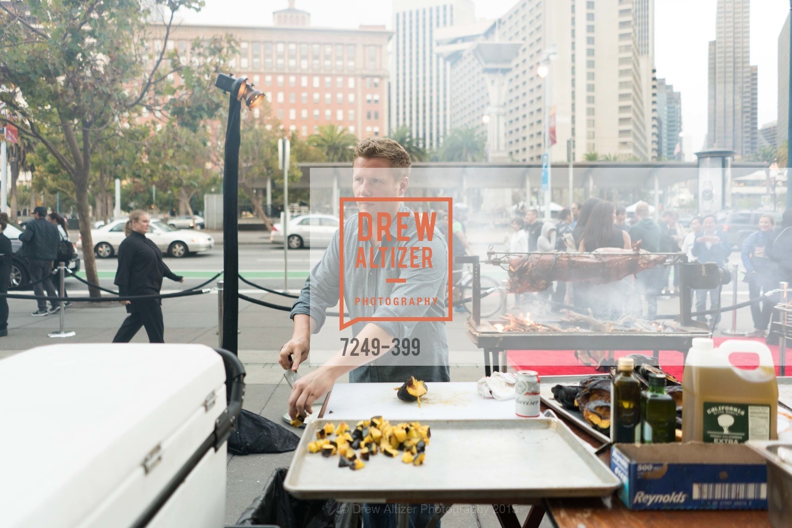 Thomas McNaughton, CUESA's Sunday Supper: A Farm to City Feast, San Francisco Ferry Building, October 18th, 2015,Drew Altizer, Drew Altizer Photography, full-service agency, private events, San Francisco photographer, photographer california