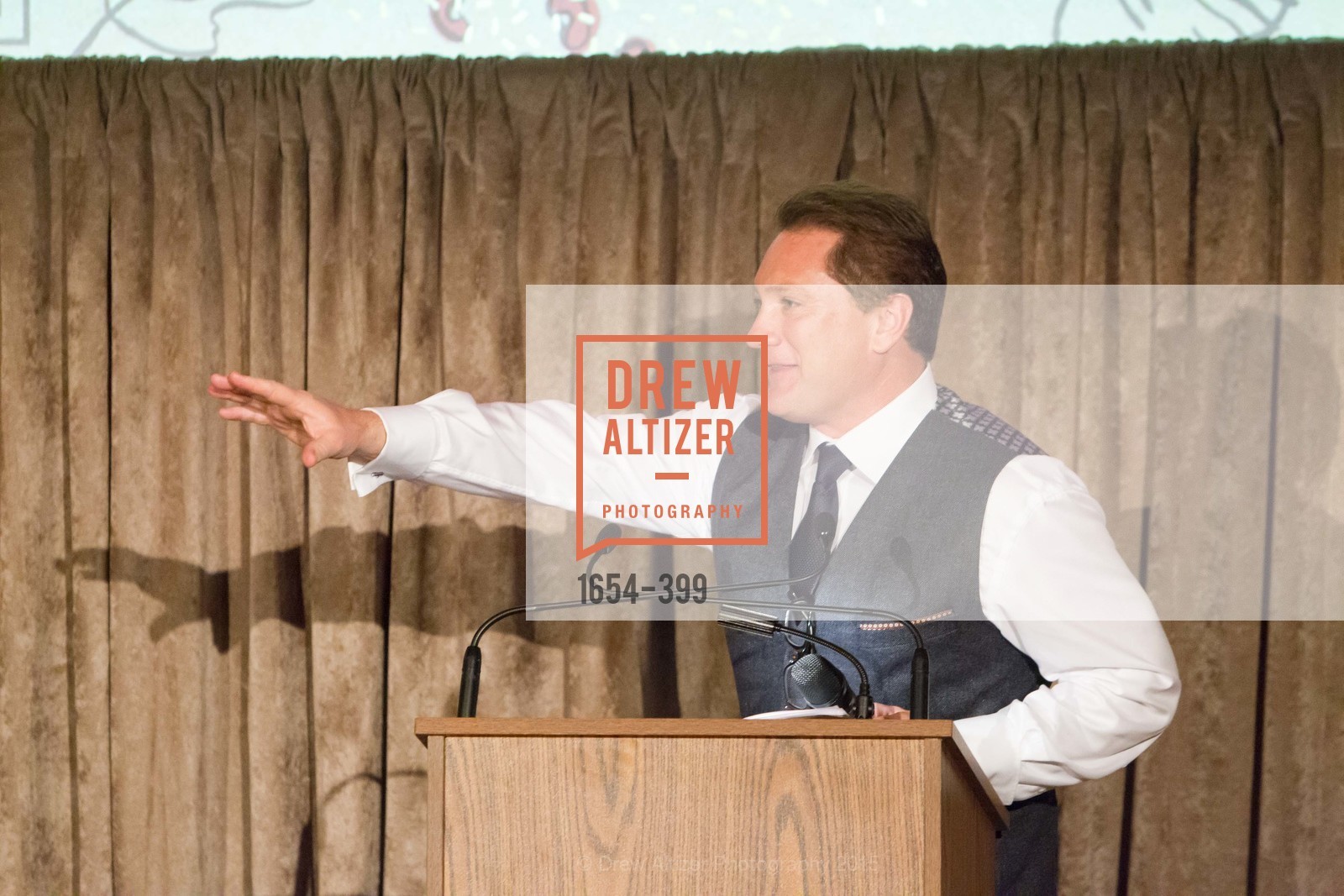 Liam Mayclem, CUESA's Sunday Supper: A Farm to City Feast, San Francisco Ferry Building, October 18th, 2015,Drew Altizer, Drew Altizer Photography, full-service agency, private events, San Francisco photographer, photographer california