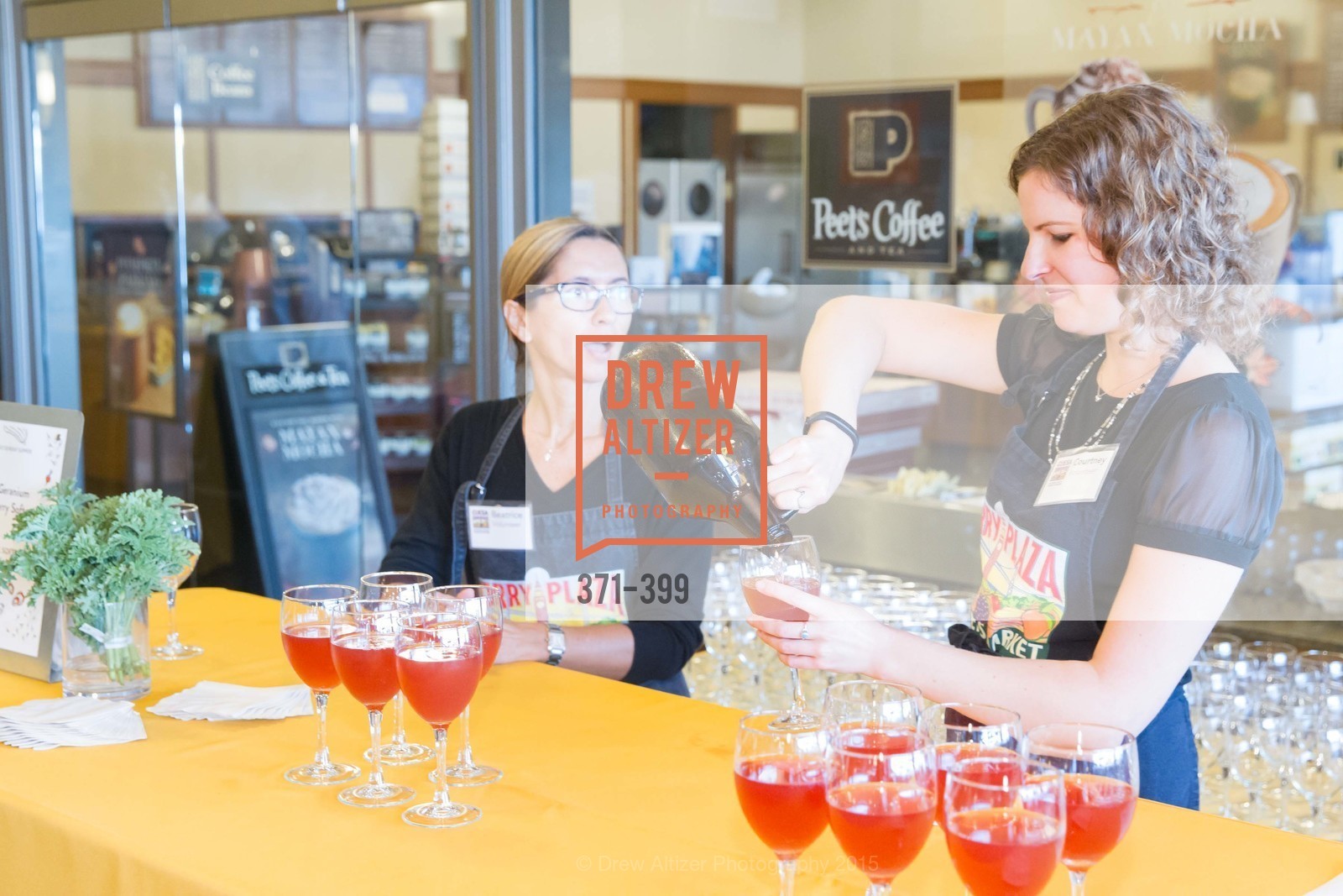 Beatriz Moredo, Courtney Buchanan, CUESA's Sunday Supper: A Farm to City Feast, San Francisco Ferry Building, October 18th, 2015