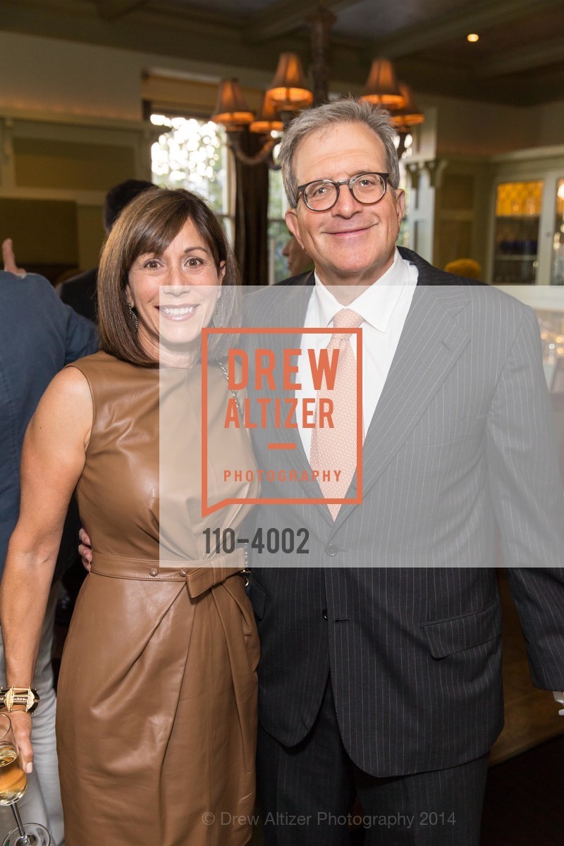 Lisa Schatz, Stephen Schatz, SF OPERA BALL Benefactor Party 2014, US, August 21st, 2014, Photo #110-4002 Lisa Schatz, Stephen Schatz, Photo #110-4002