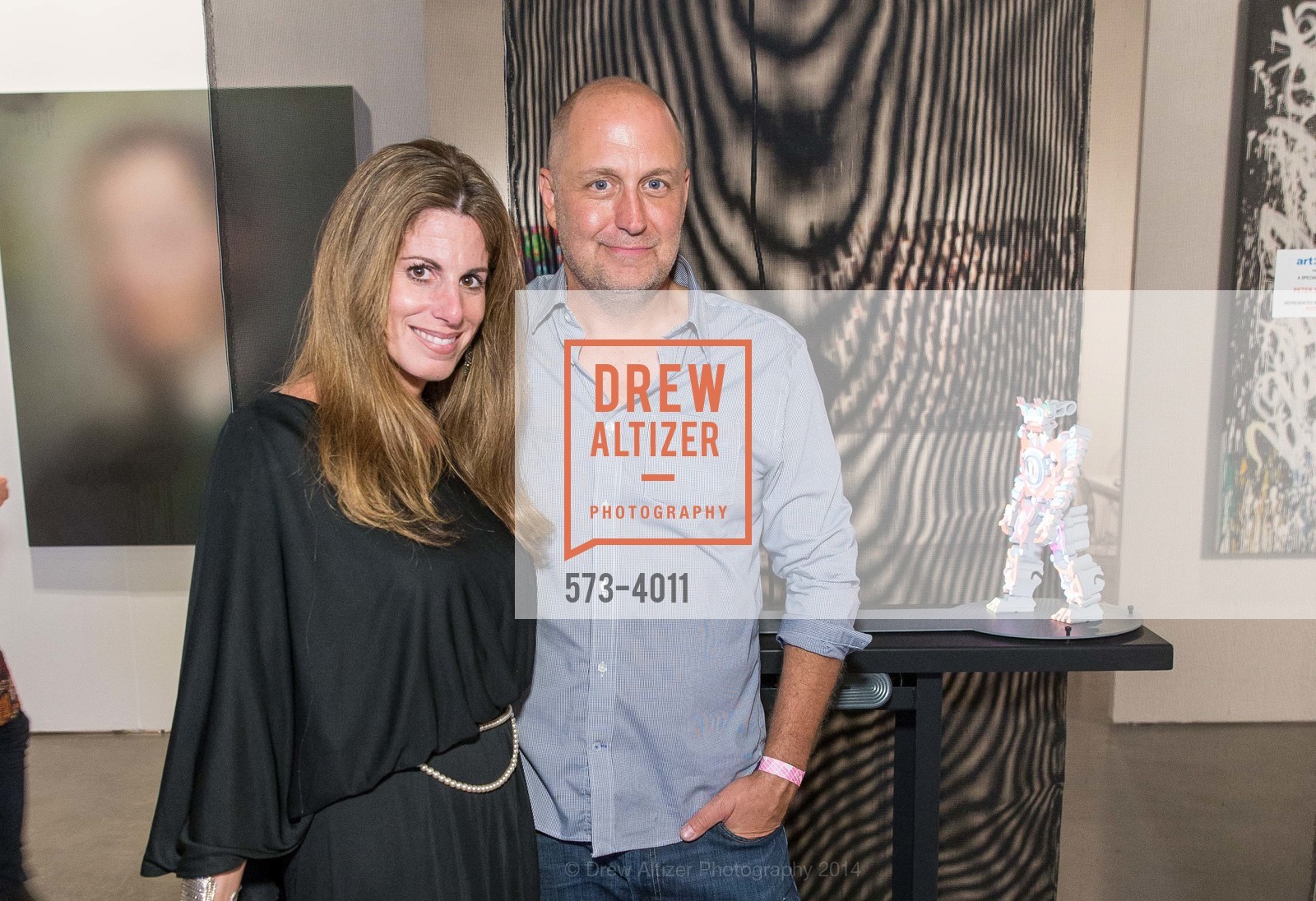 Pamela Cohen, Peter Sarkisian, ART MIAMI VIP Opening Night at Silicon Valley, US, October 9th, 2014, Photo #573-4011 Pamela Cohen, Peter Sarkisian, Photo #573-4011