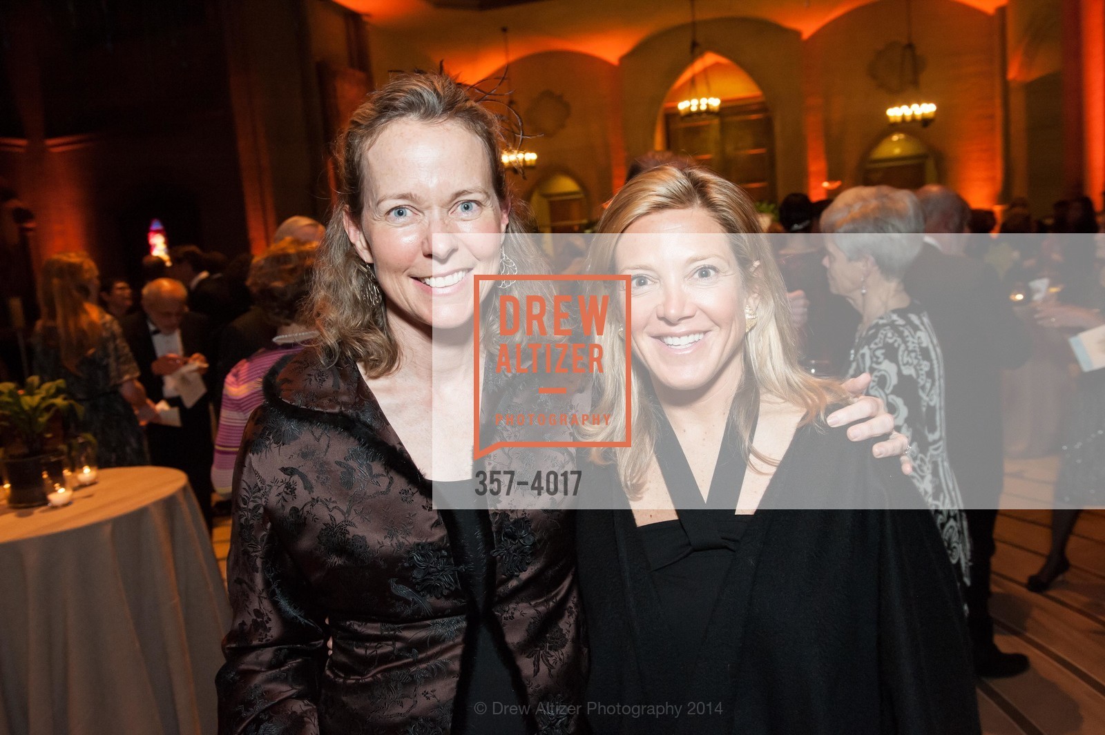 Nina de Clercq, Kathryn Lasater, Photo #357-4017
