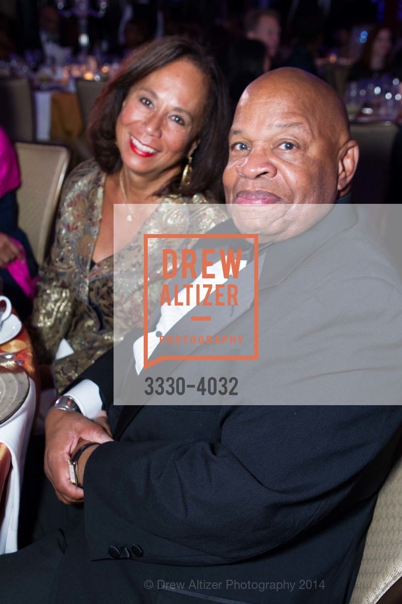 Schyleen Qualls, Ron Brown, MoAD 9th Annual Gala, MoAD 2.0: SHARED JOURNEYS, US, October 11th, 2014, Photo #3330-4032 Schyleen Qualls, Ron Brown, Photo #3330-4032