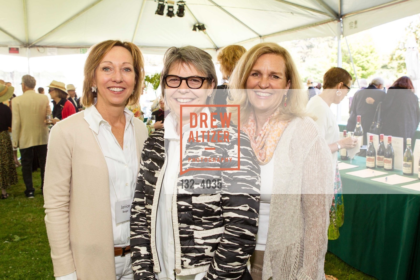 Janice Barger, Holland Sutton, Toni Breck, SAN FRANCISCO BOTANICAL GARDEN Luncheon: Garden Feast, US, May 21st, 2014, Photo #132-4035 Janice Barger, Holland Sutton, Toni Breck, Photo #132-4035