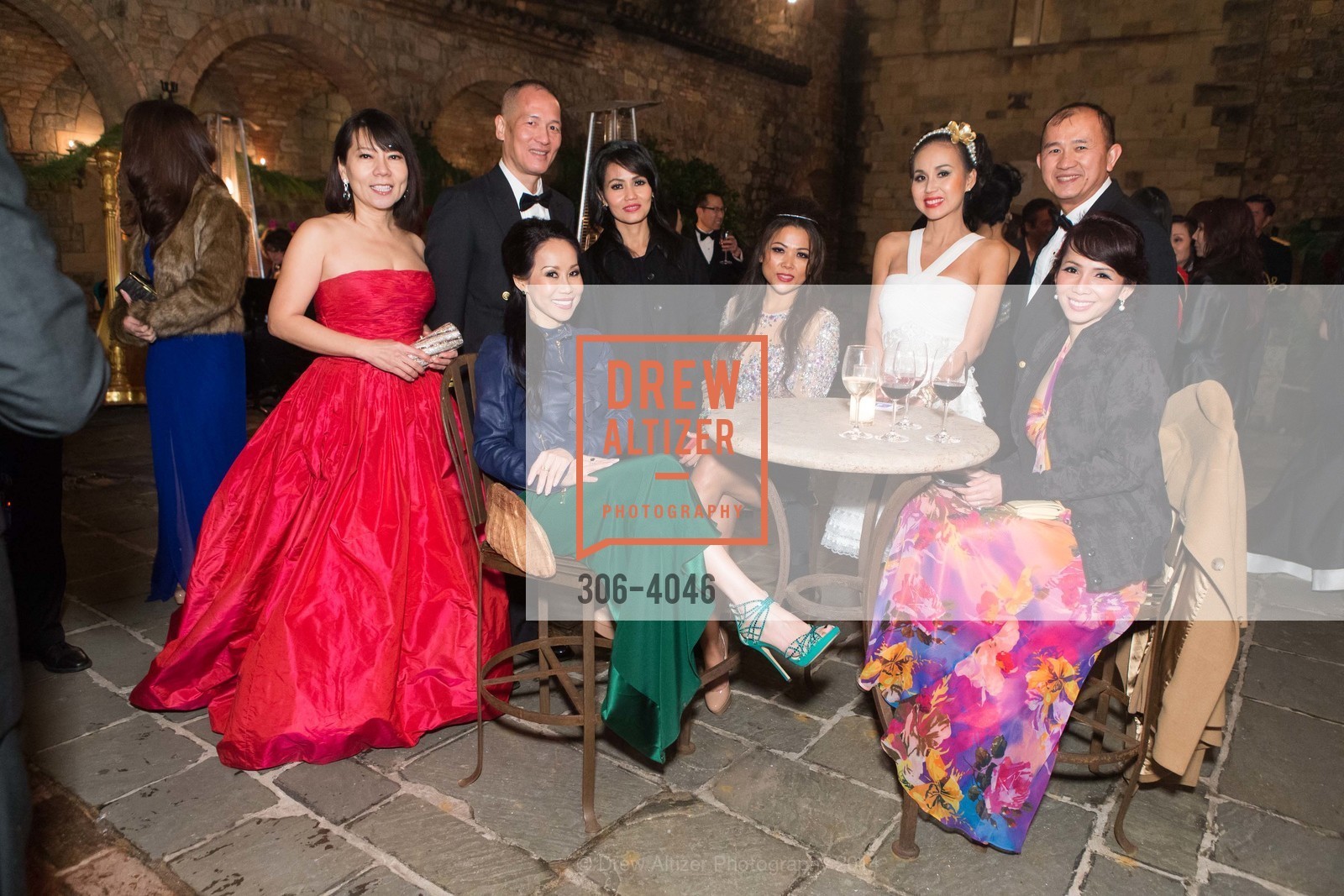 Queenie Tran, Huan Nguyen, Ashley Le, Annie Le, Kim Nguyen, Vanna Le, Tuan Nguyen, Julie Tran, Photo #306-4046