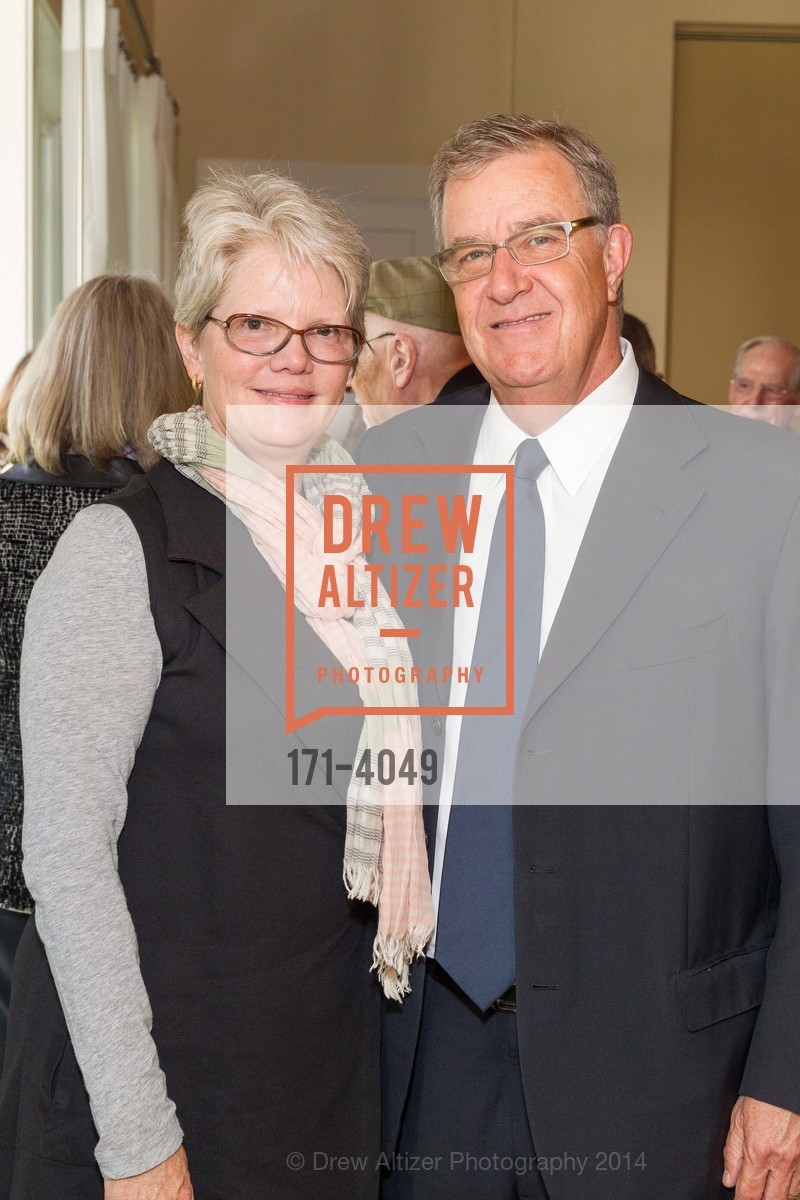 Faye Hunter, Hugh Davies, Ground Breaking of the SHREM MUSEUM at the Robert and Margrit Mondavit Center for Performing Arts and UC Davis, US, March 1st, 2014, Photo #171-4049 Faye Hunter, Hugh Davies, Photo #171-4049